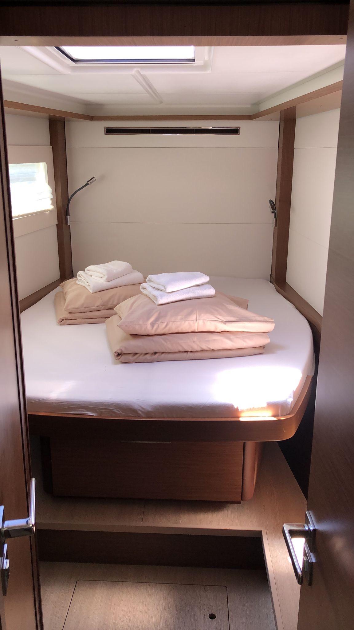 Lagoon 46 - 4 + 2 cab., picture 23