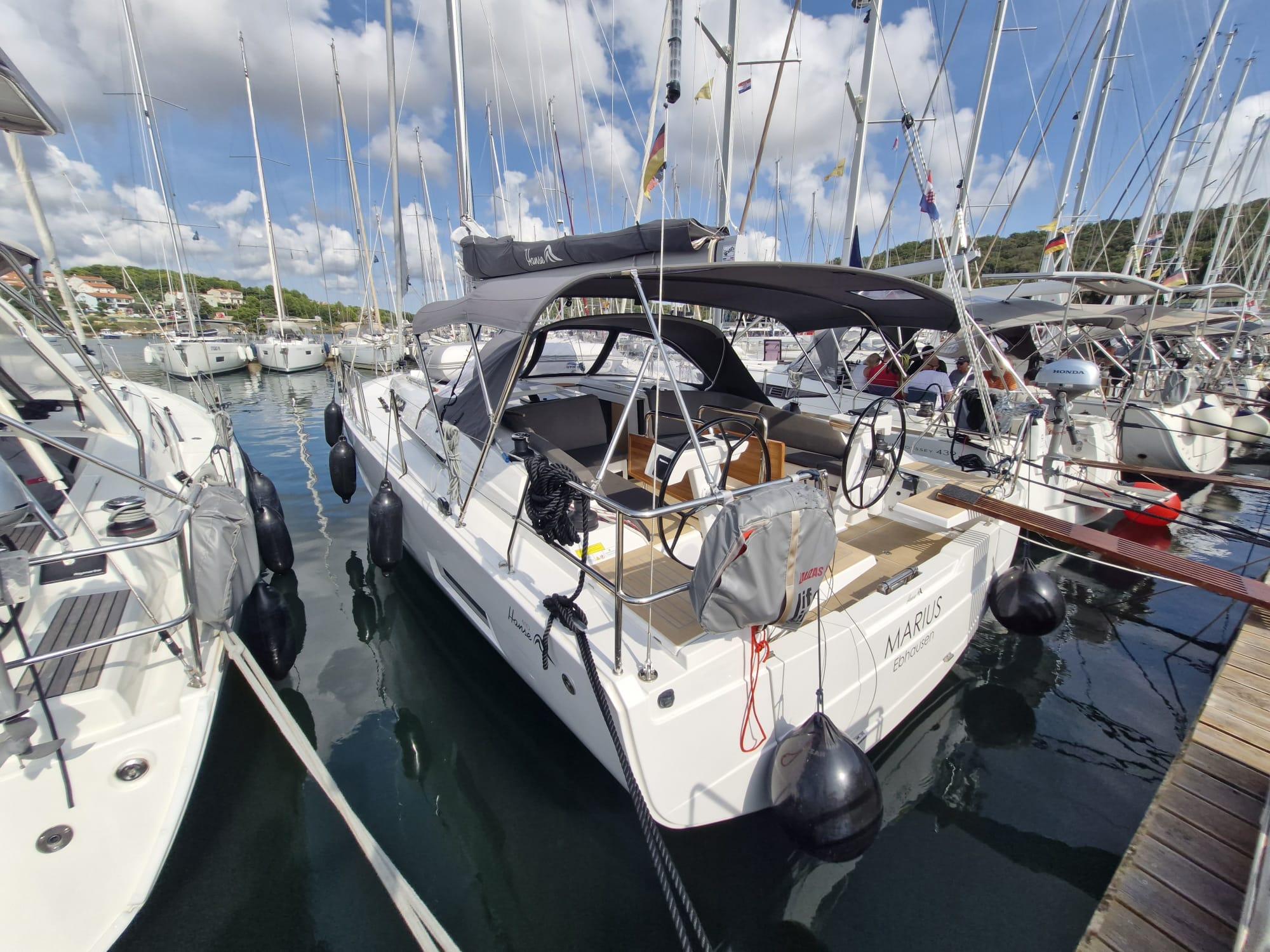 Hanse 410, picture 4