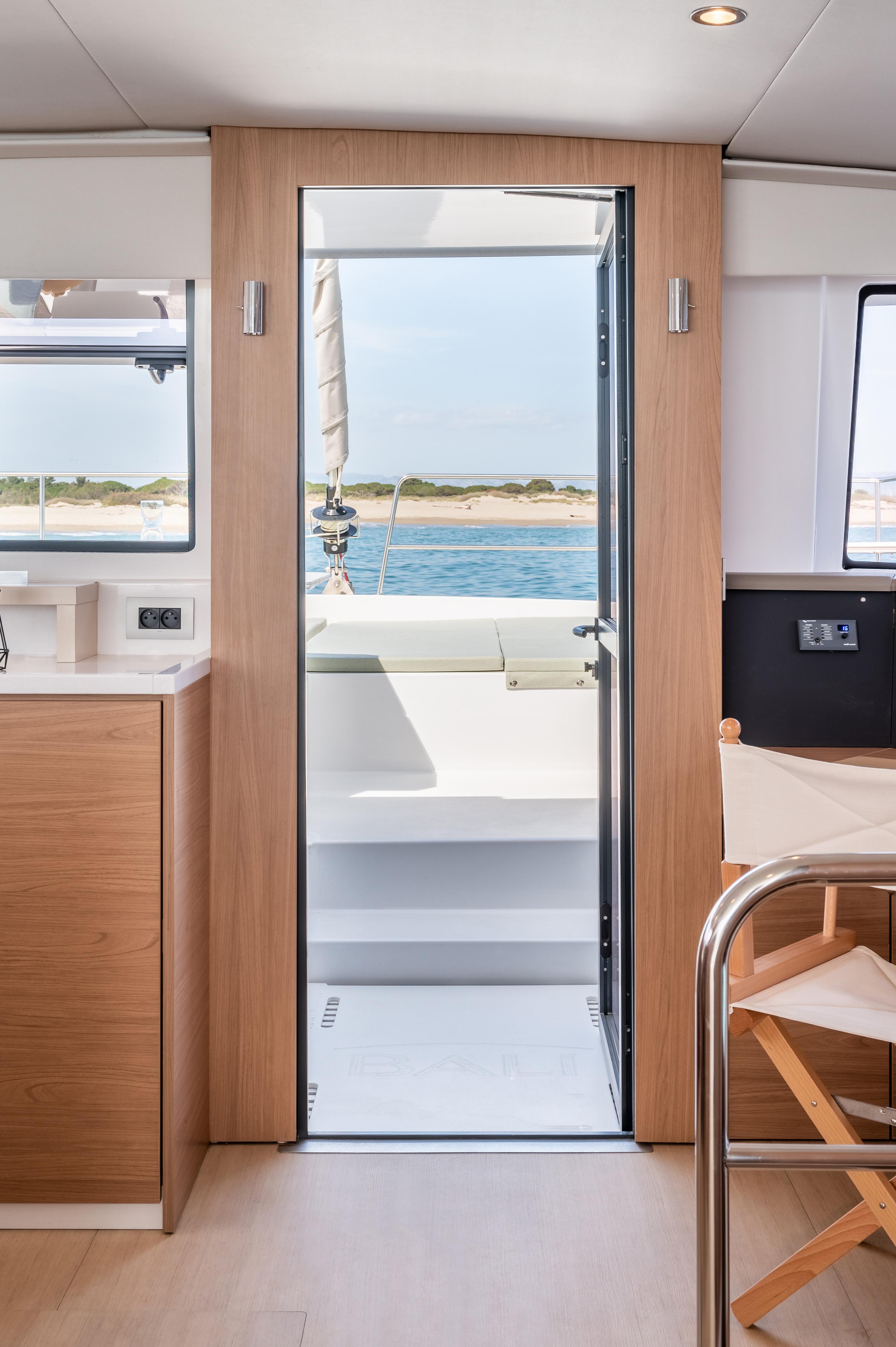 Bali 4.6 - 5 + 1 cab., picture 15