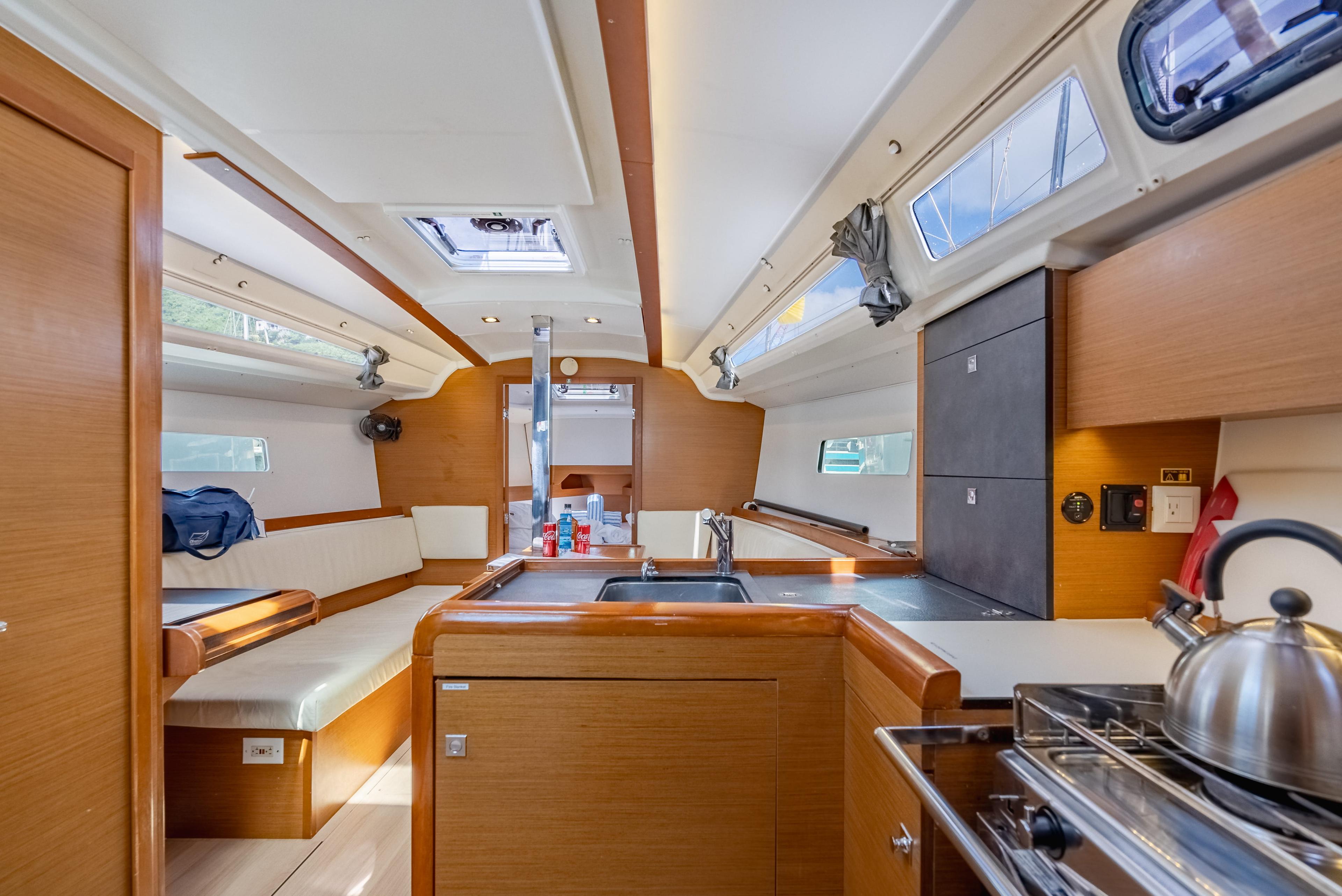 Sun Odyssey 349 - 3 cab., picture 18