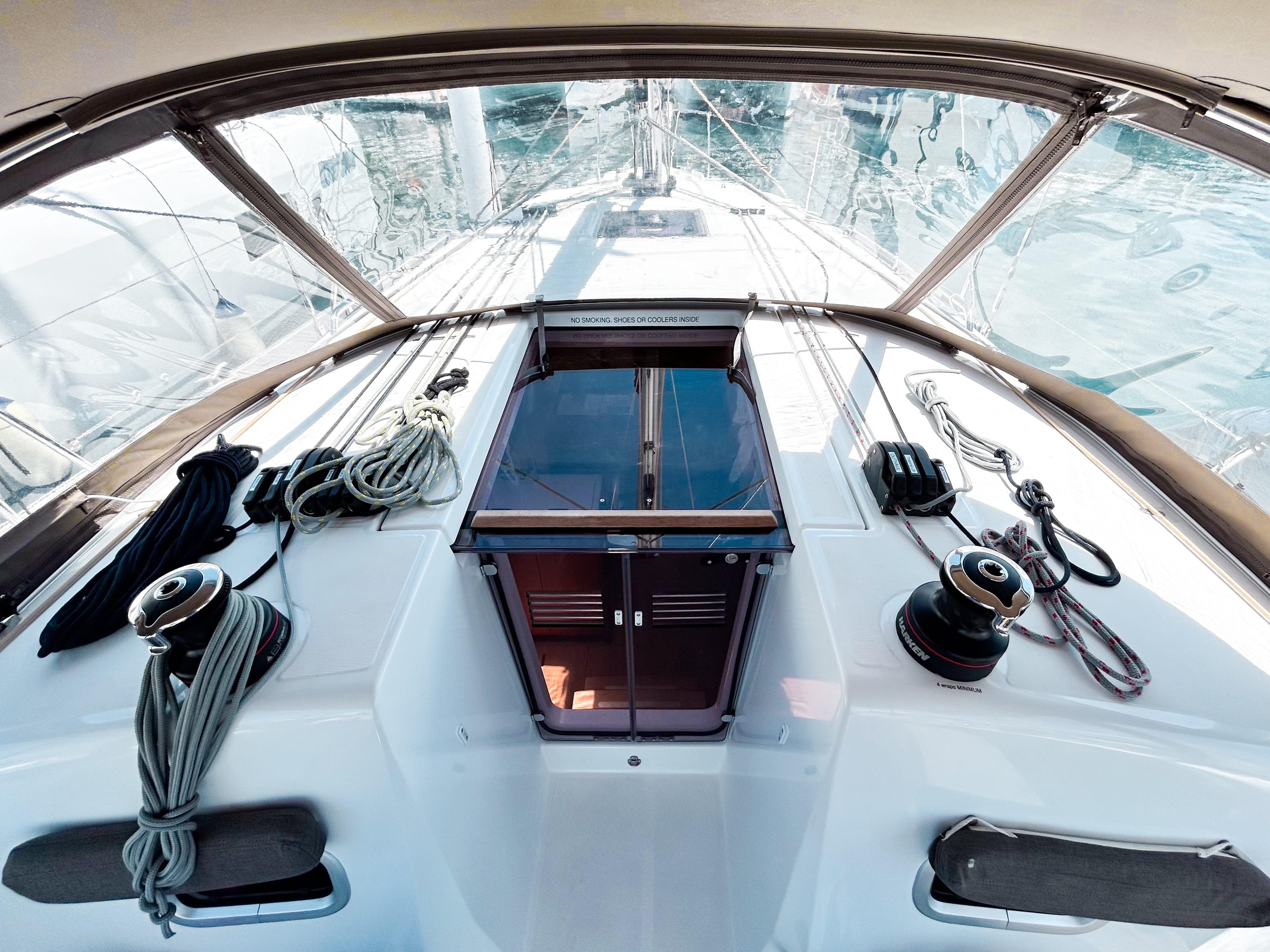 Sun Odyssey 380 - 2 cab., picture 13