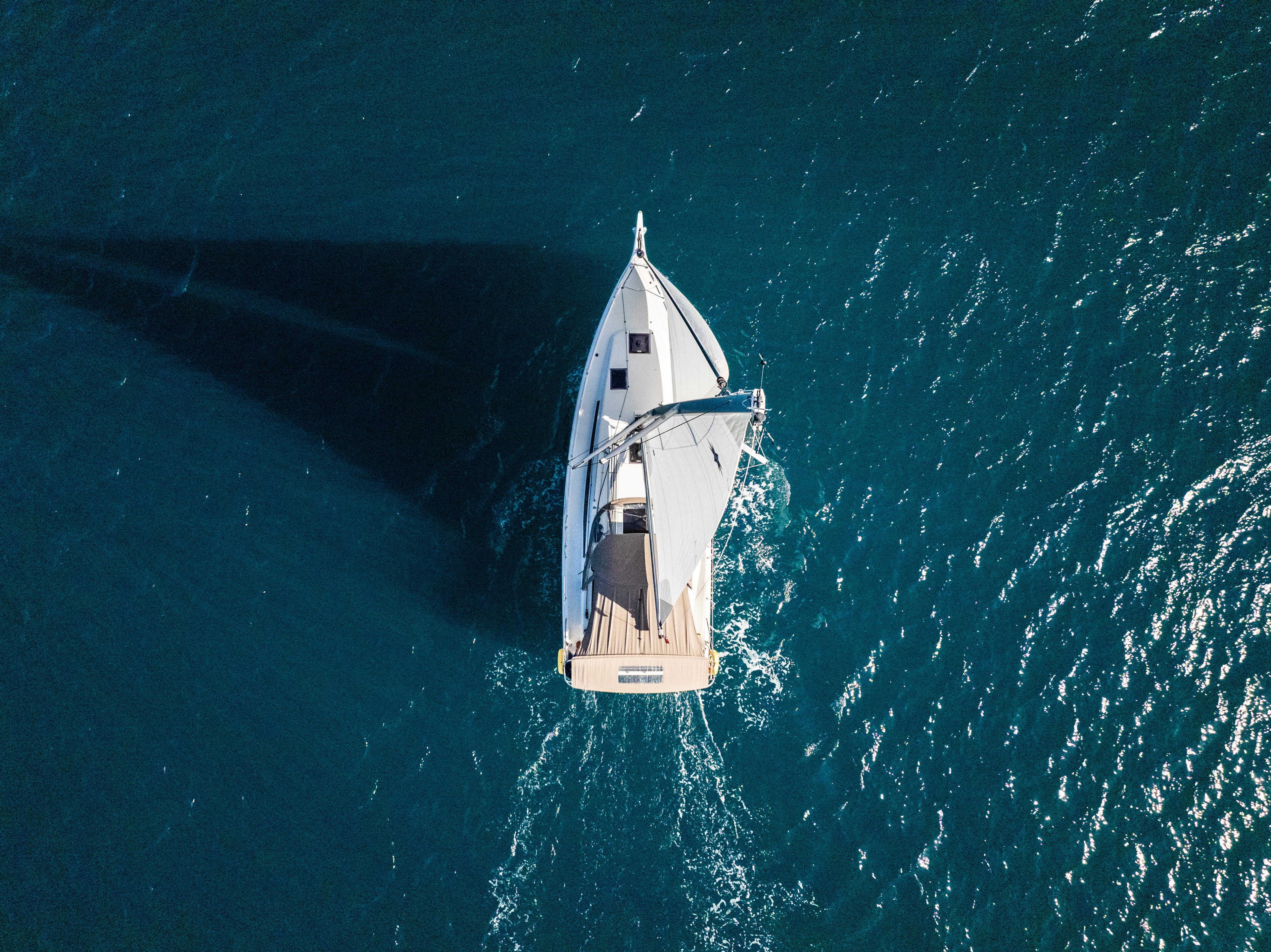 Sun Odyssey 380 - 2 cab., picture 6