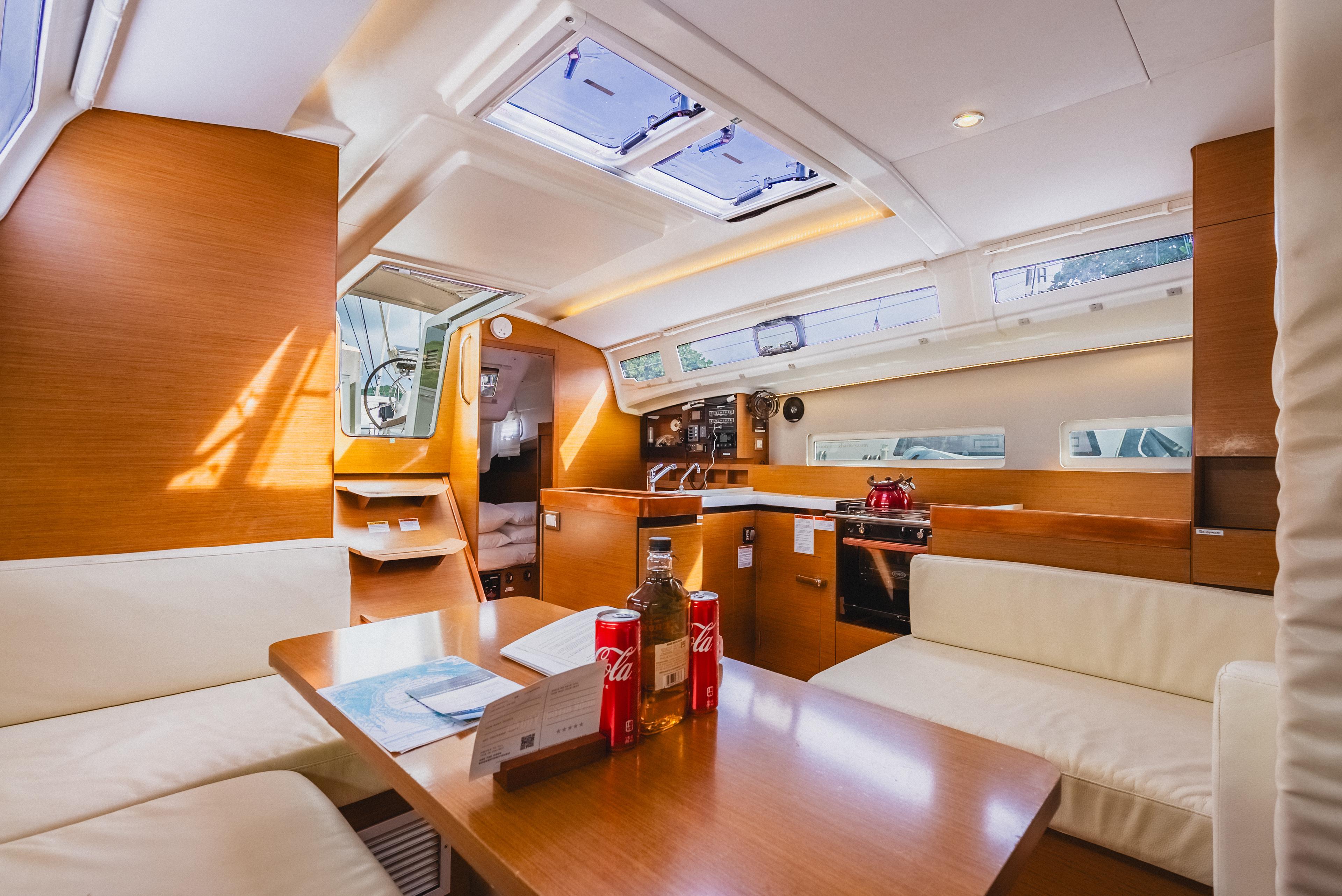 Sun Odyssey 410 - 3 cab., picture 21