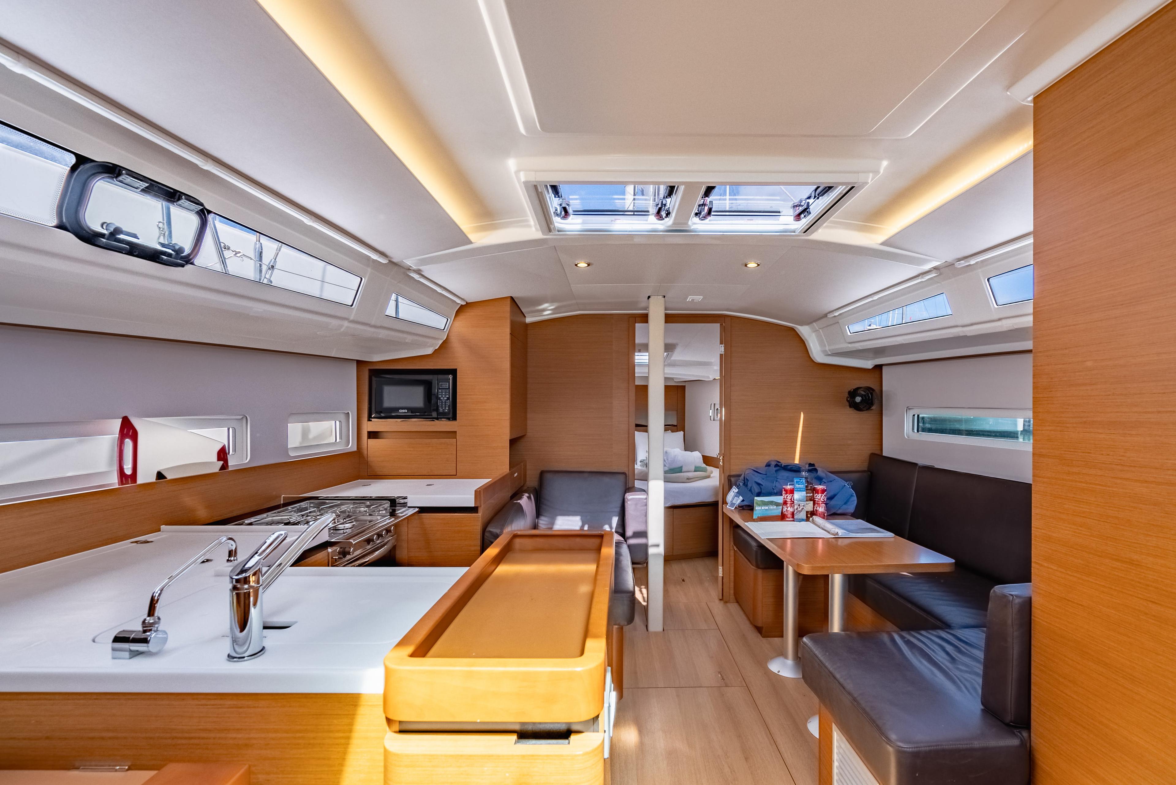 Sun Odyssey 410 - 3 cab., picture 16