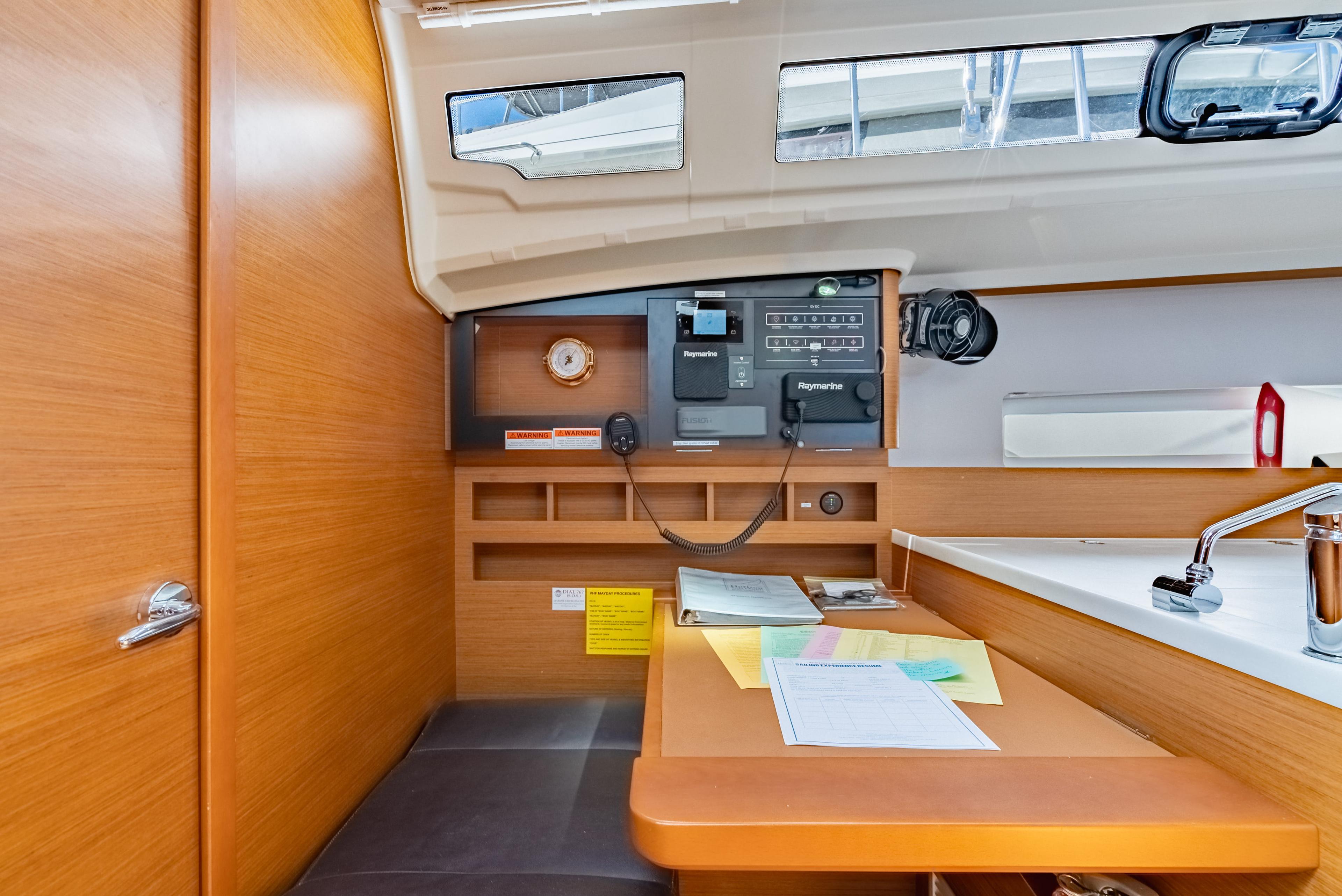 Sun Odyssey 410 - 3 cab., picture 20