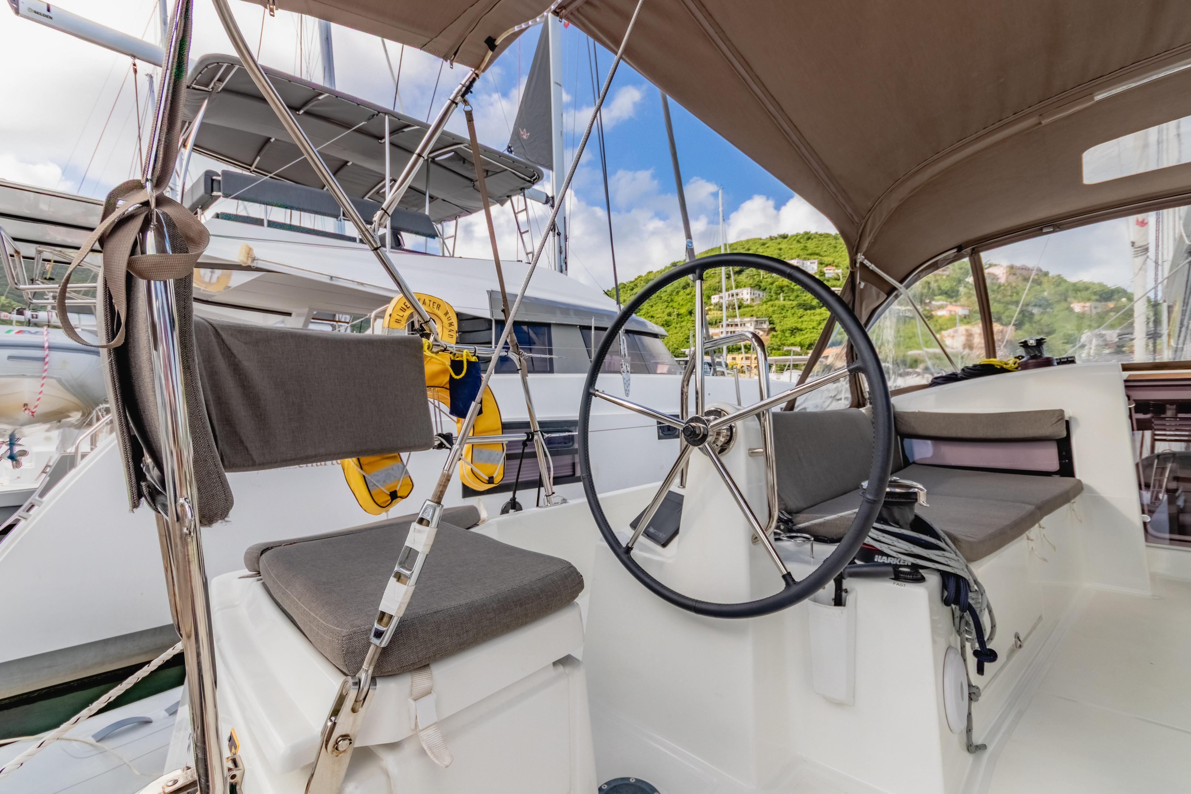 Sun Odyssey 440 - 3 cab., picture 12