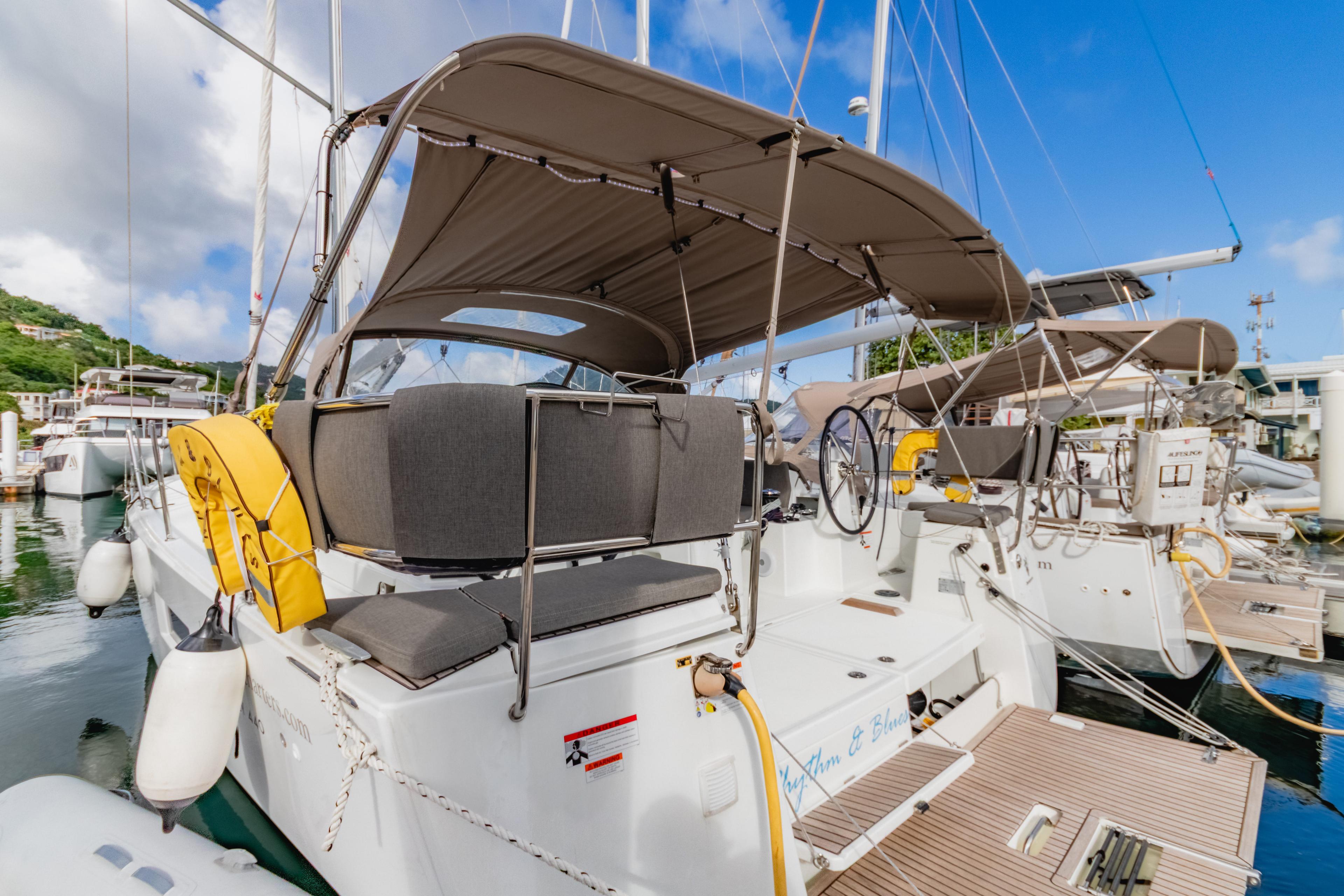 Sun Odyssey 440 - 3 cab., picture 9