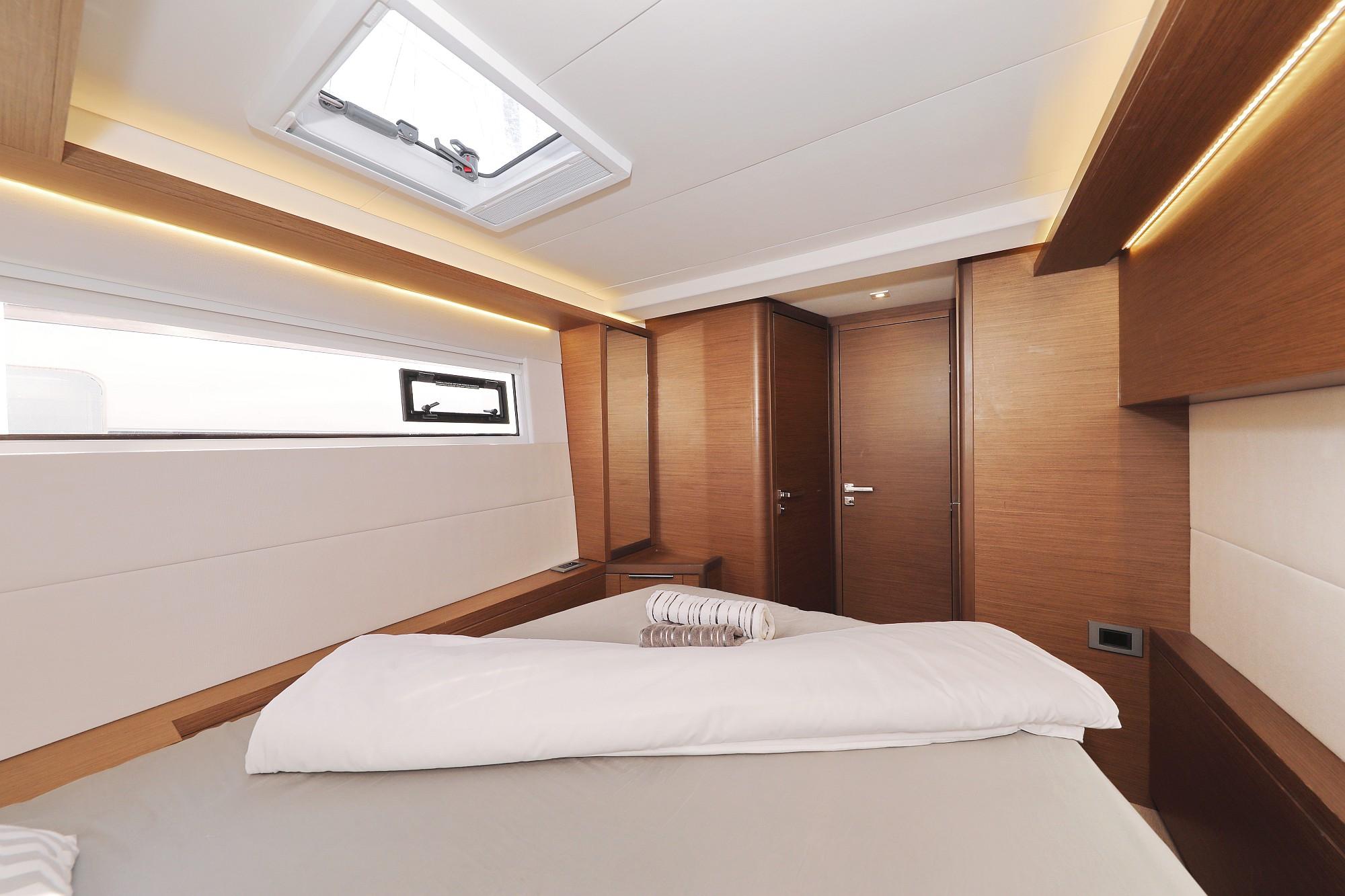 Lagoon 50, picture 5