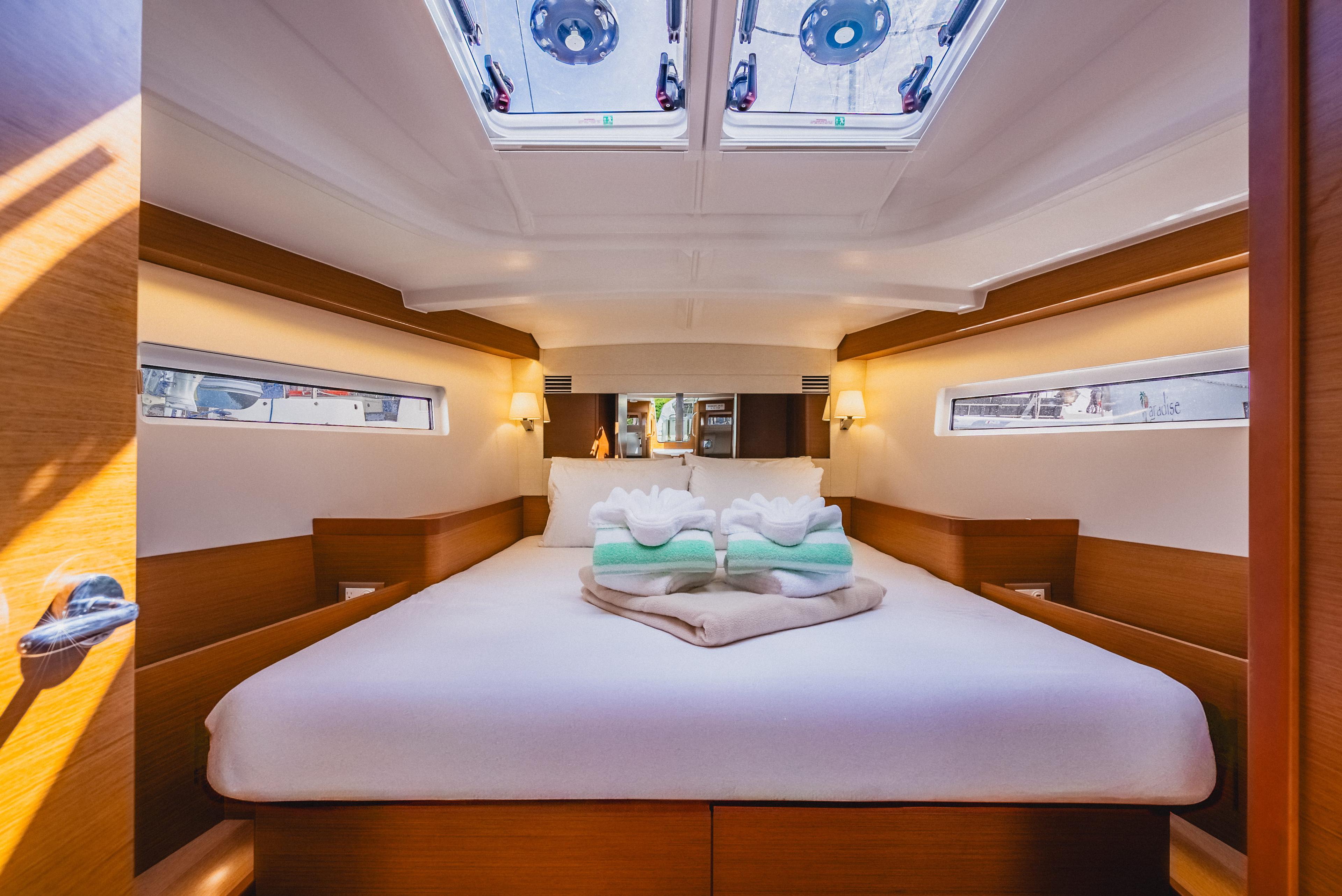 Sun Odyssey 440 - 3 cab., picture 26