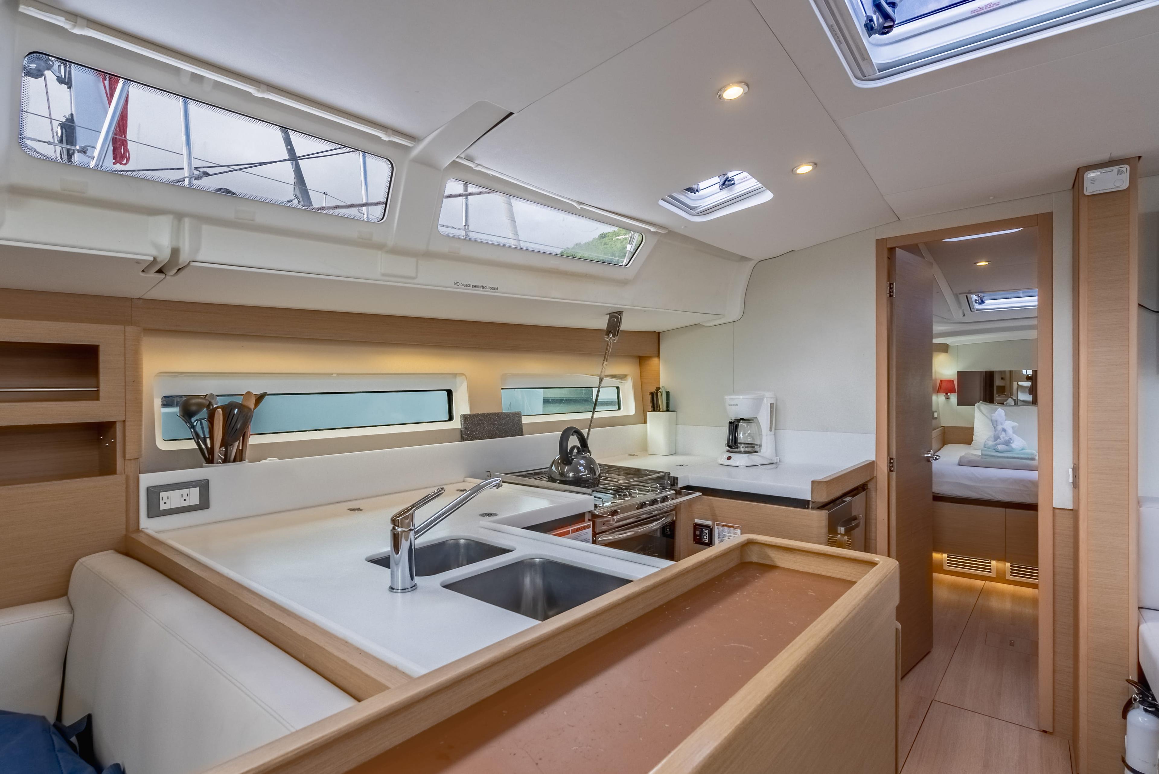 Sun Odyssey 490 - 3 cab., picture 24