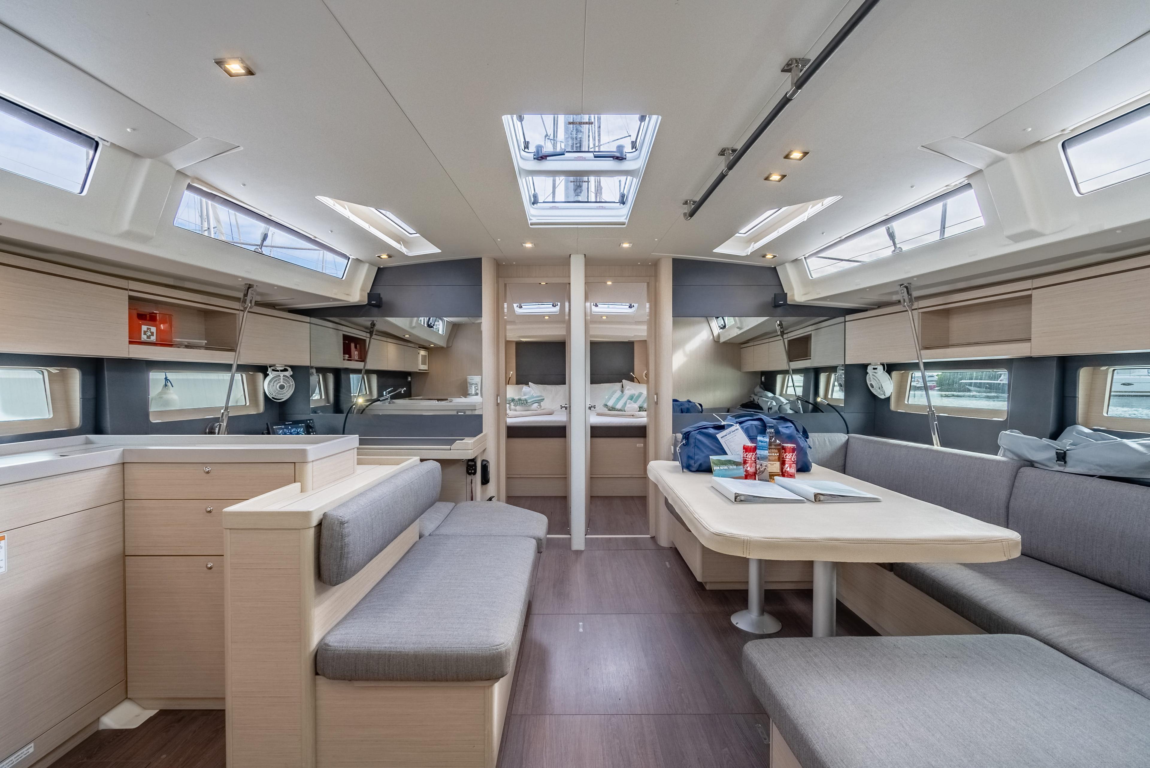 Oceanis 51.1, picture 17