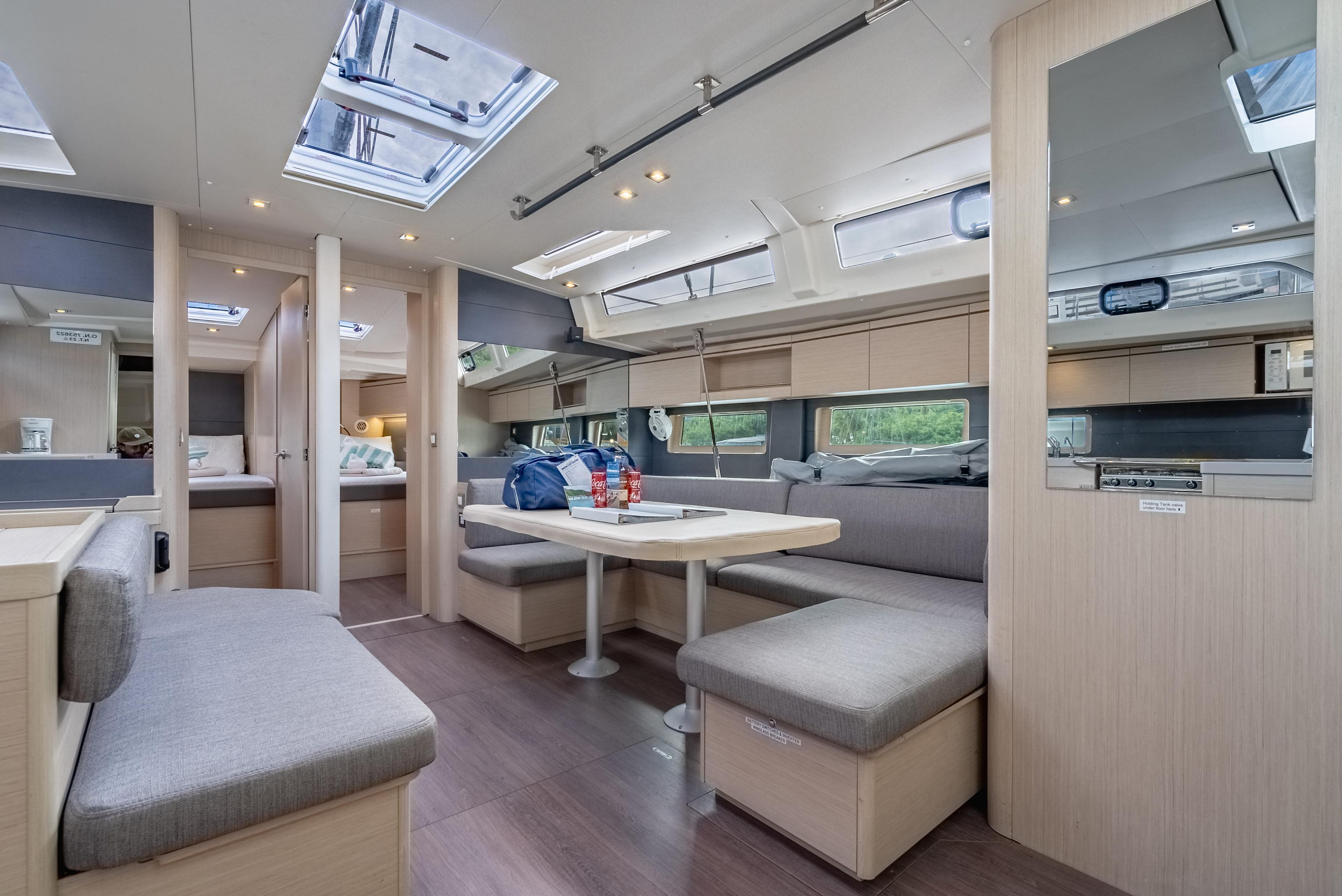 Oceanis 51.1, picture 18