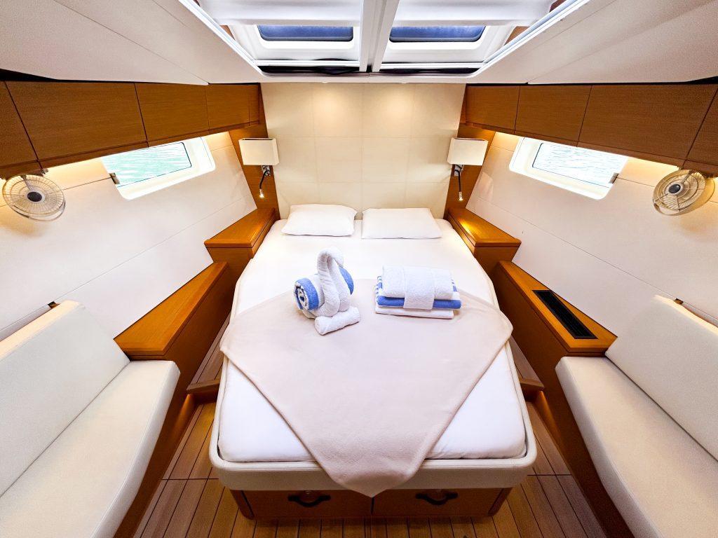 Jeanneau 54 - 3 cab. - Paradise Found, picture 20