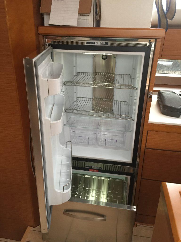 Jeanneau 54 - 3 cab. - Paradise Found, picture 19