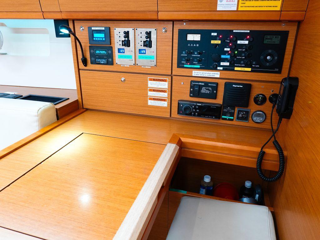 Jeanneau 54 - 3 cab. - Paradise Found, picture 26