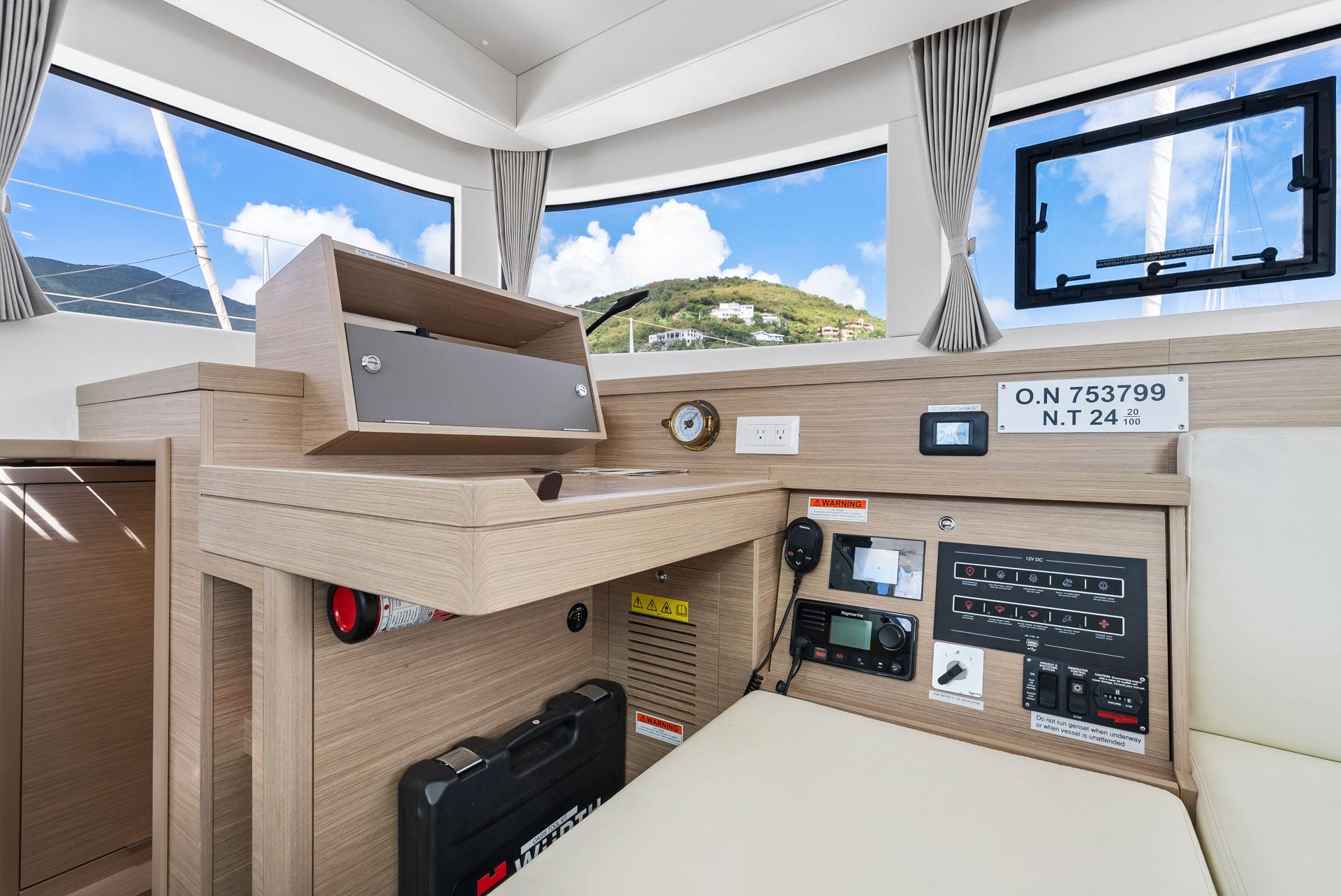 Lagoon 40 OW - 3 + 1 cab., picture 18