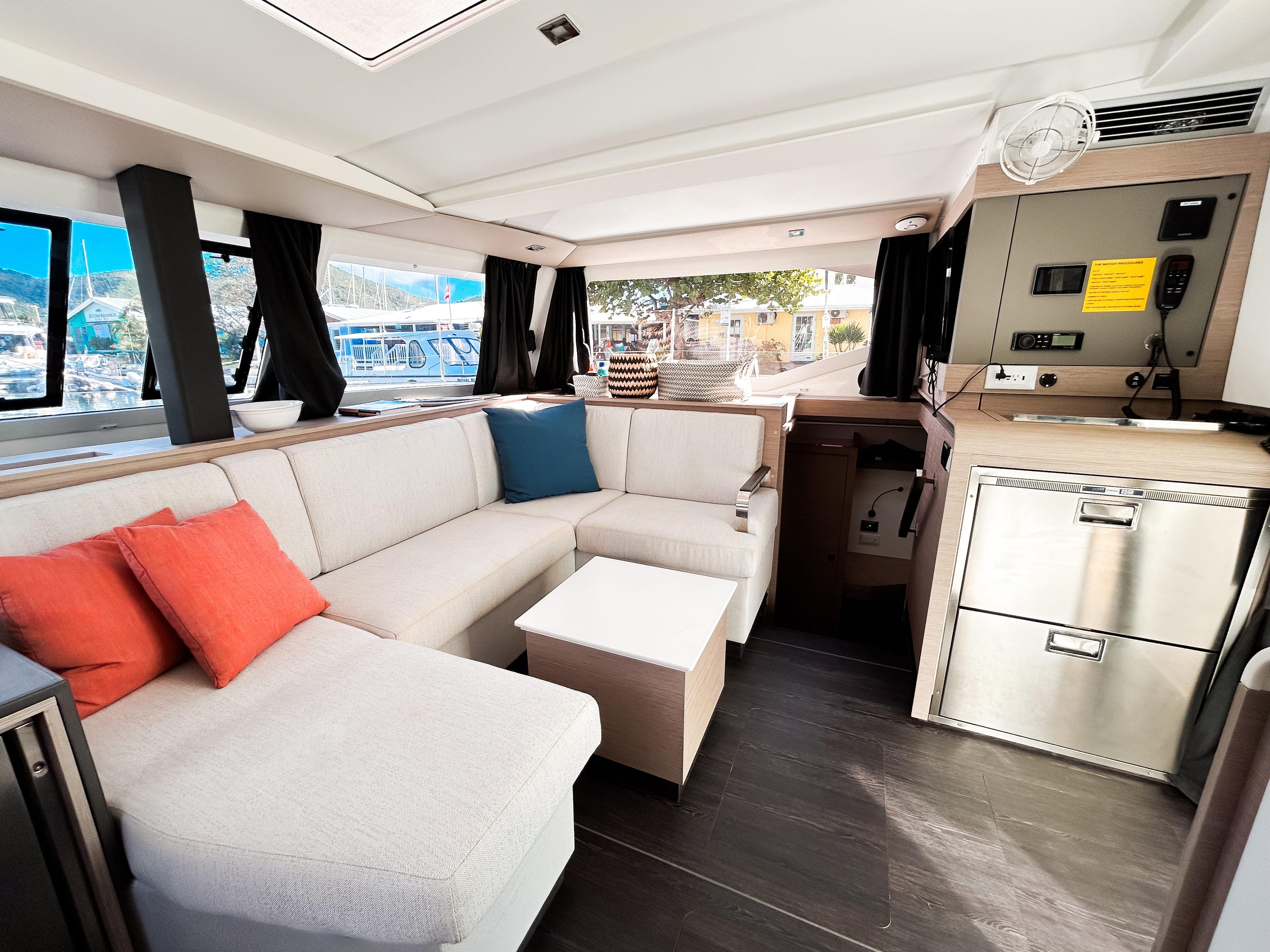 Fountaine Pajot Isla 40 - 3 cab., picture 19