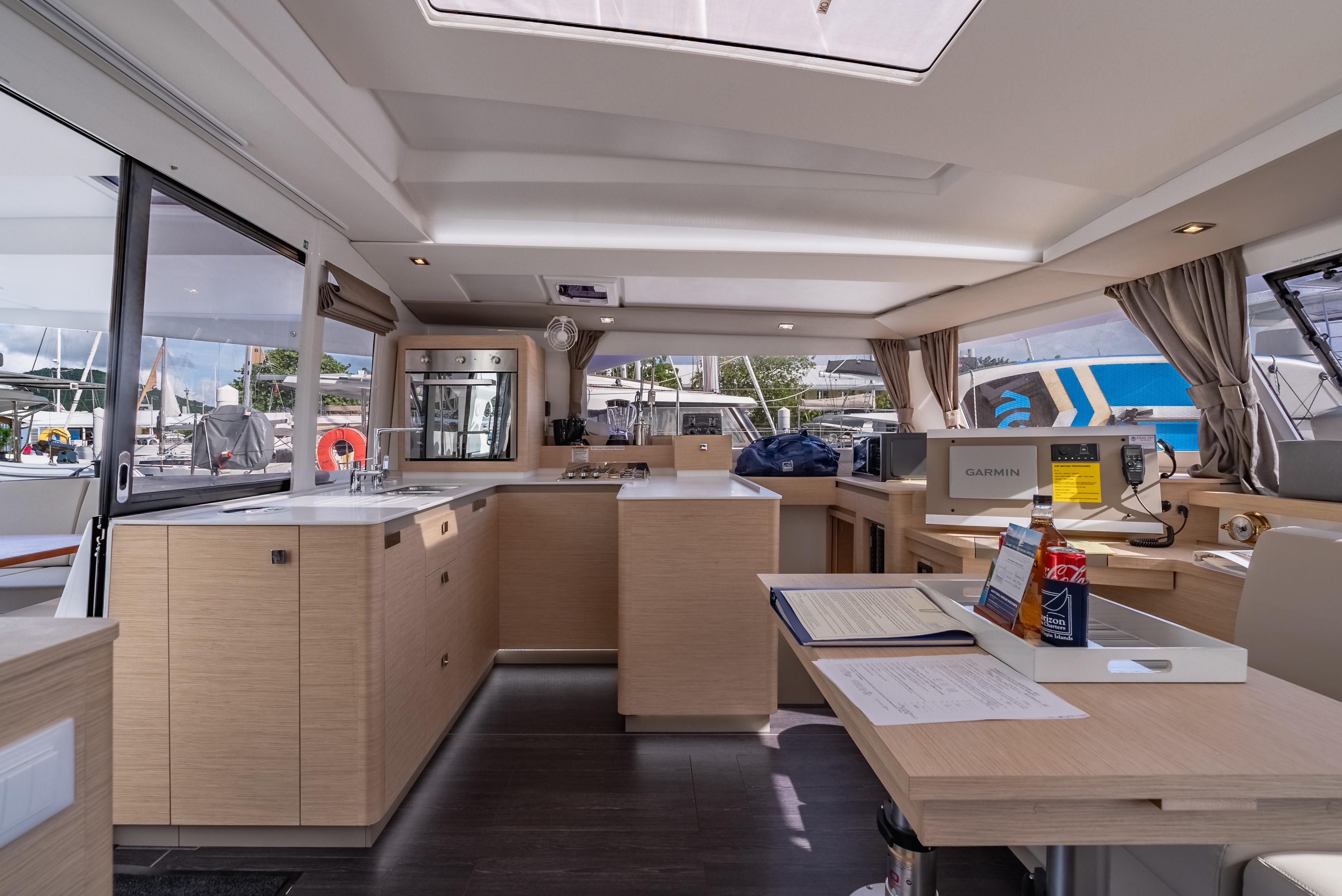 Fountaine Pajot Astrea 42 - 4 + 1 cab., picture 22