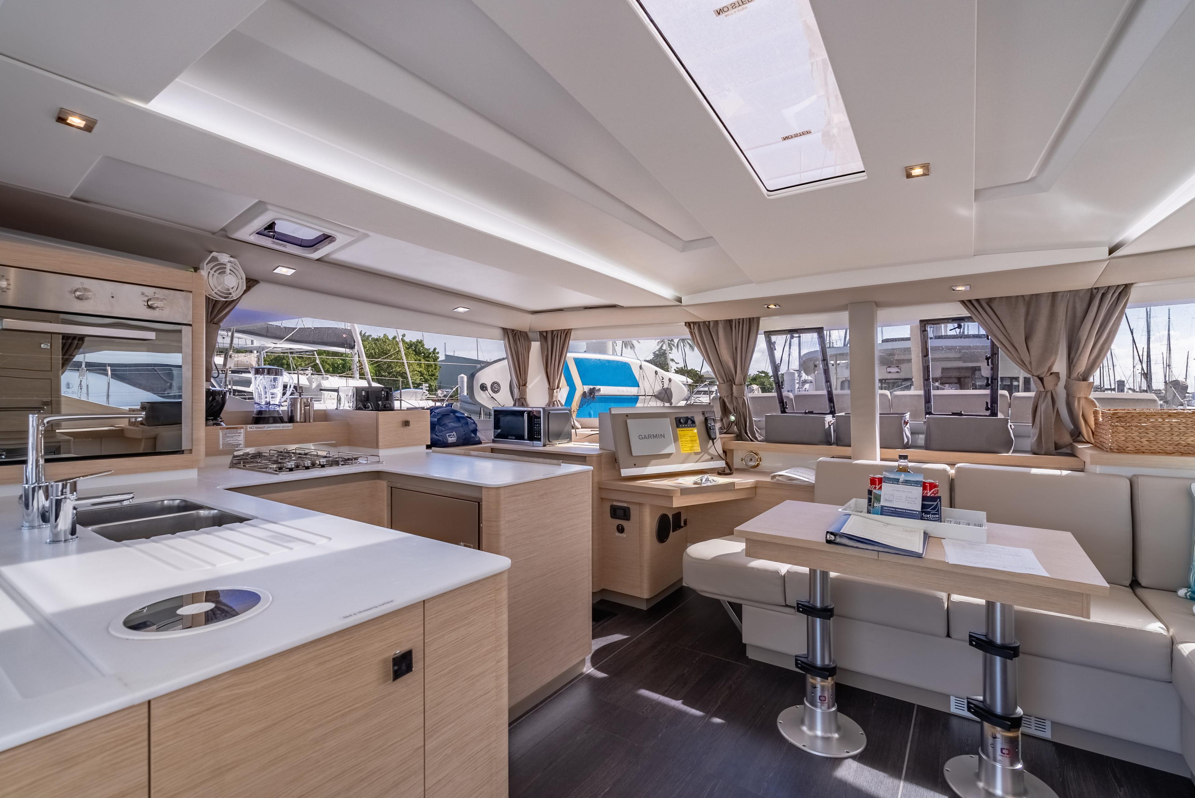 Fountaine Pajot Astrea 42 - 4 + 1 cab., picture 20