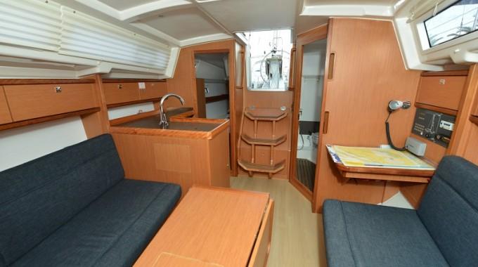 Bavaria Cruiser 33, picture 6