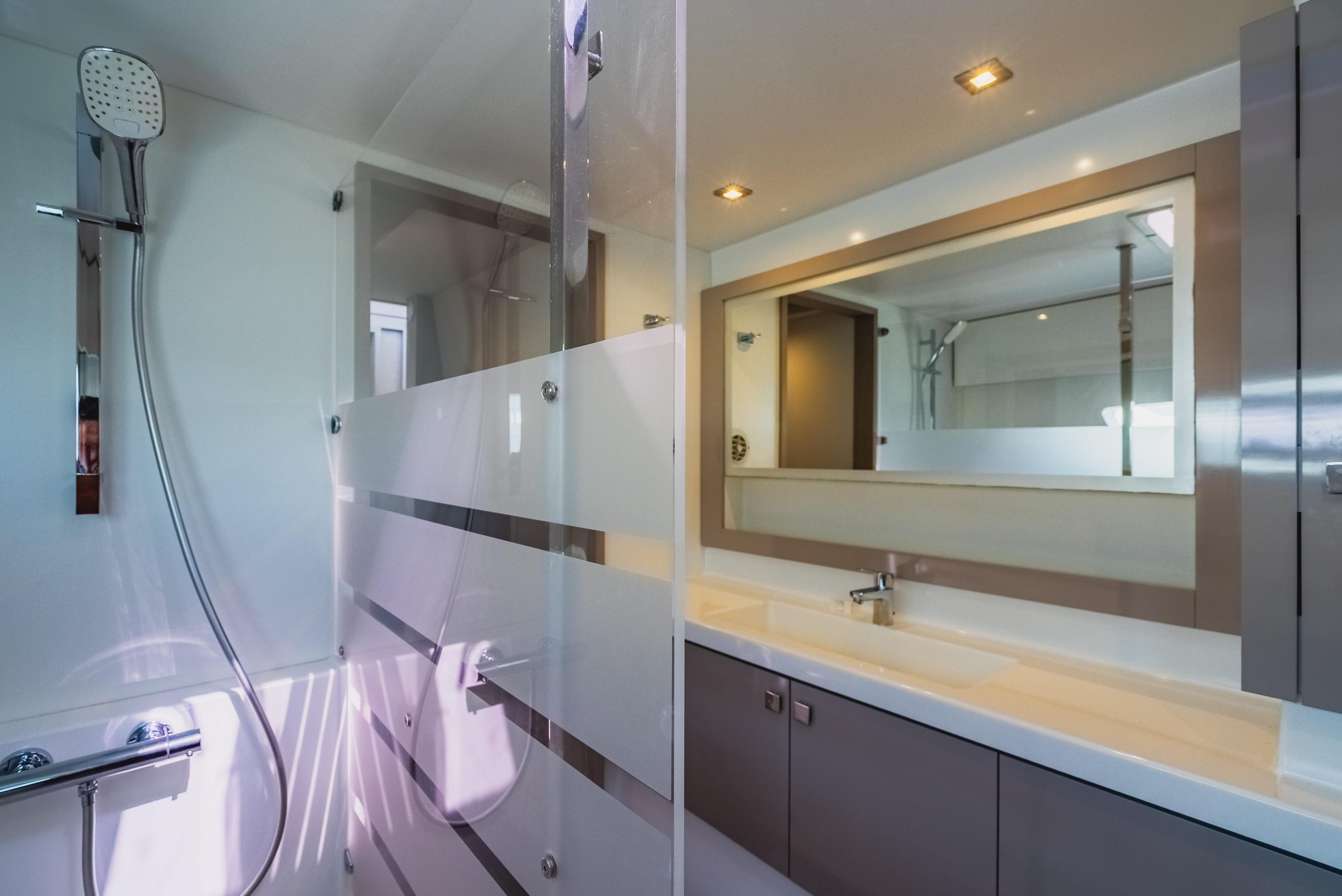 Fountaine Pajot Astrea 42 - 3 + 1 cab., picture 29