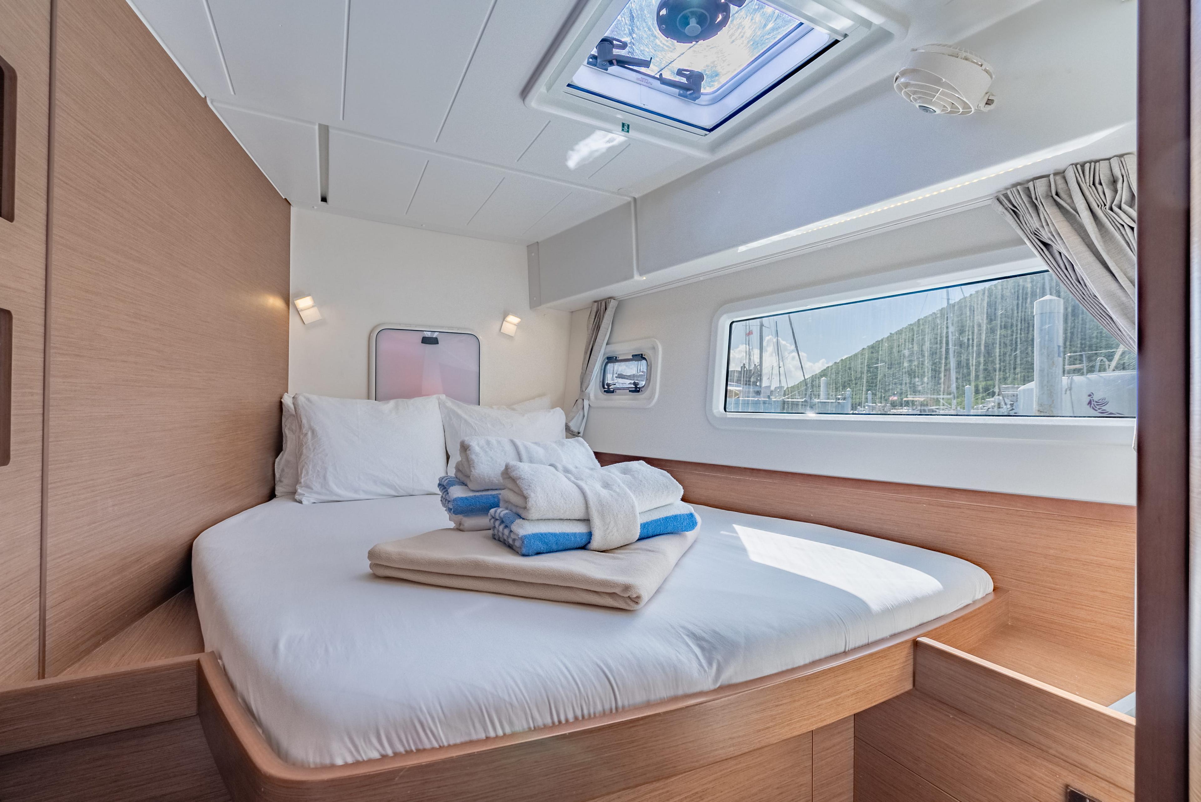 Lagoon 42 - 4 + 2 cab., picture 25