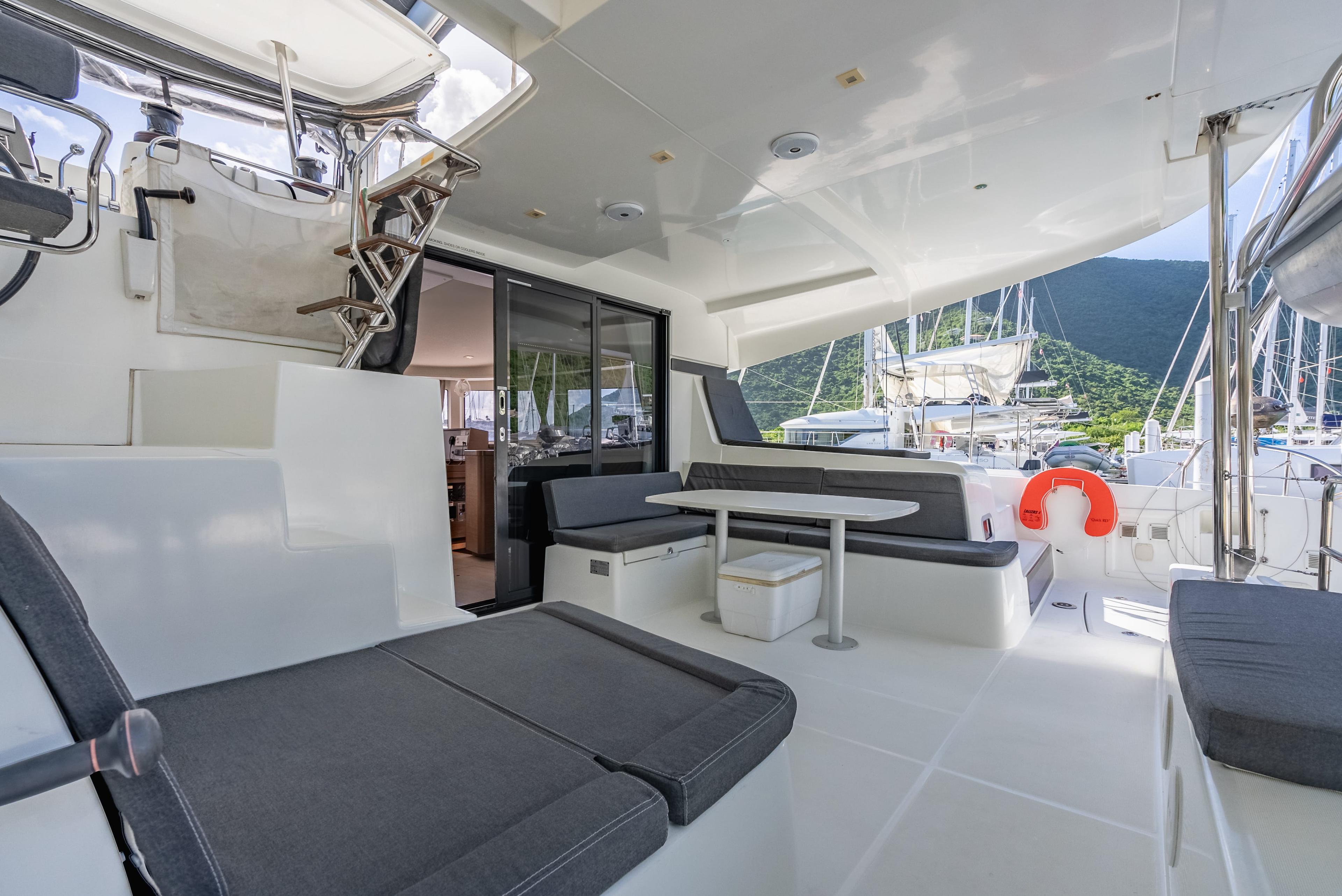 Lagoon 42 - 4 + 2 cab., picture 9