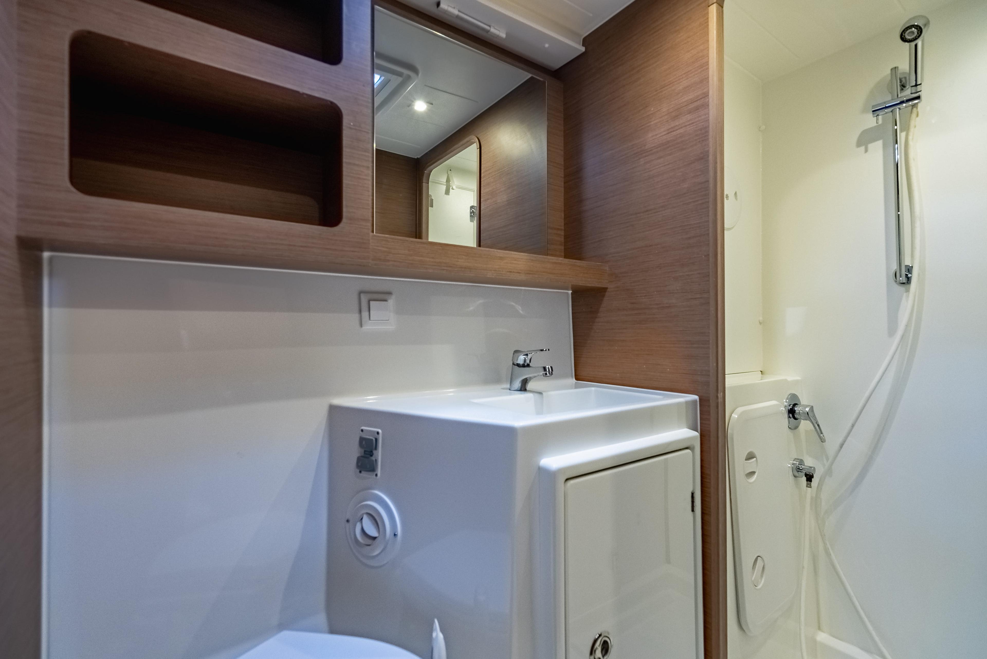 Lagoon 42 - 4 + 2 cab., picture 29