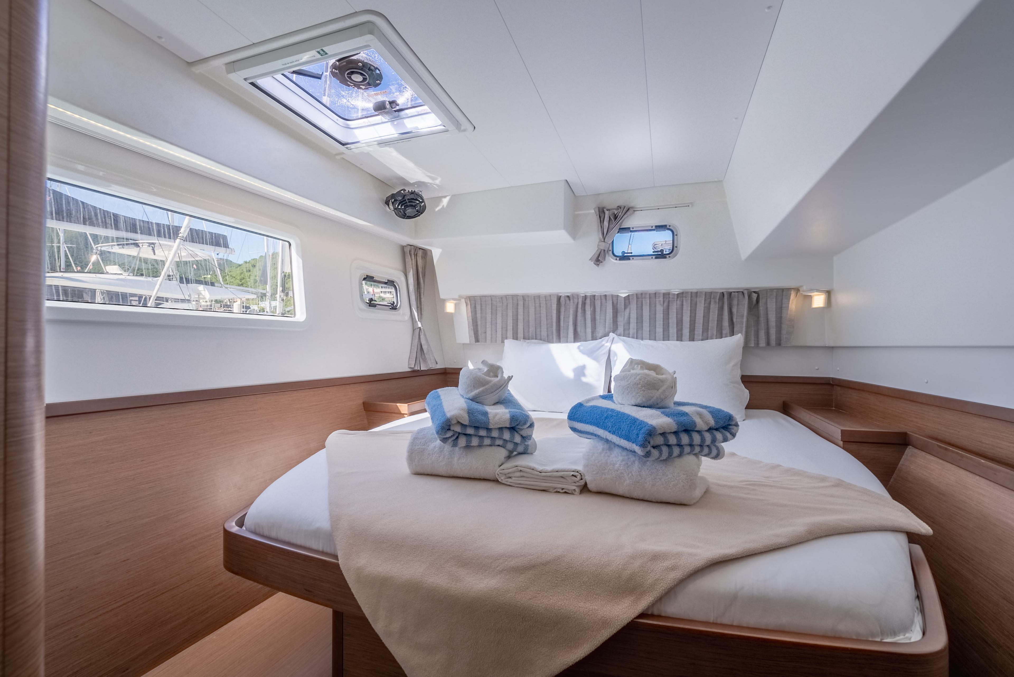 Lagoon 42 - 4 + 2 cab., picture 26