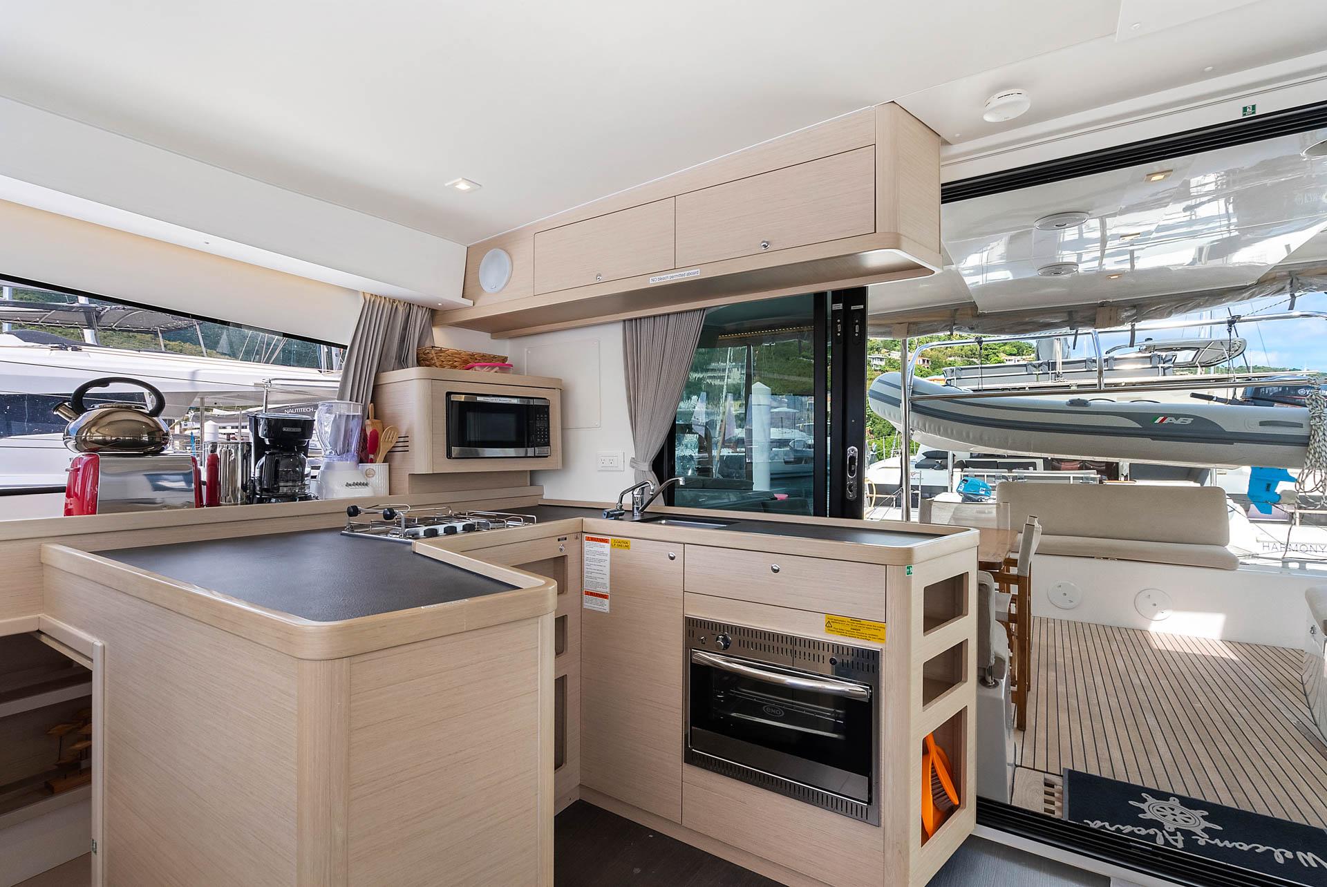 Lagoon 42 OW, picture 13