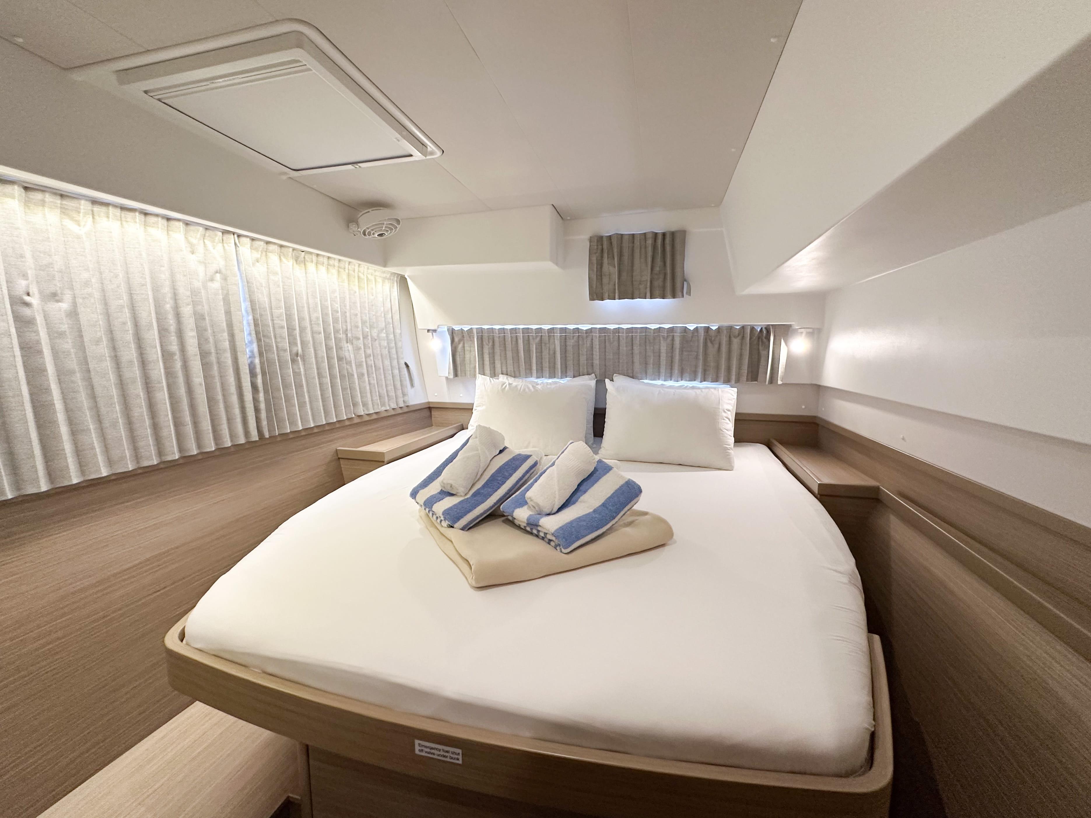 Lagoon 42 - 4 + 1 cab., picture 26