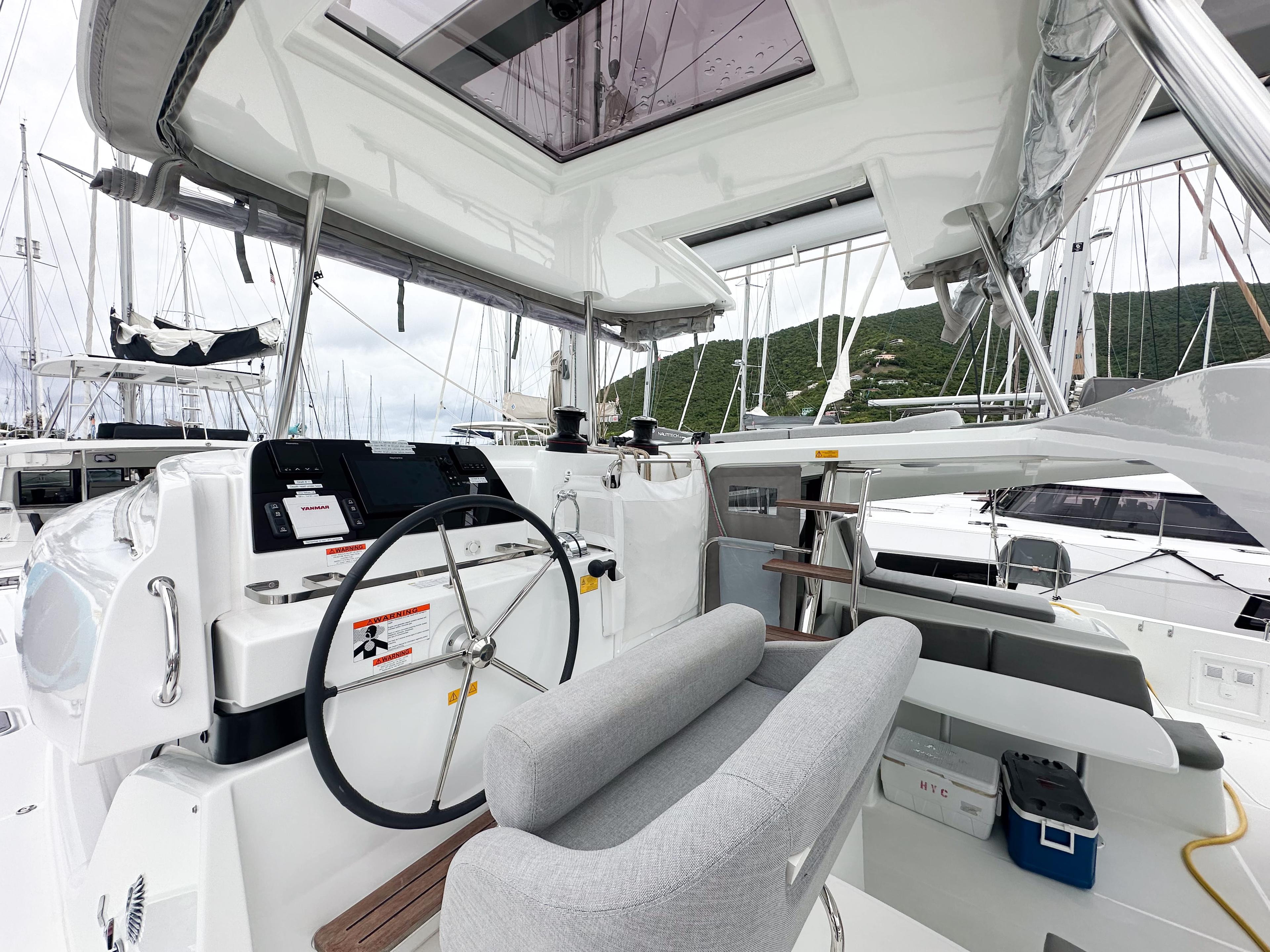 Lagoon 42 - 4 + 1 cab., picture 10