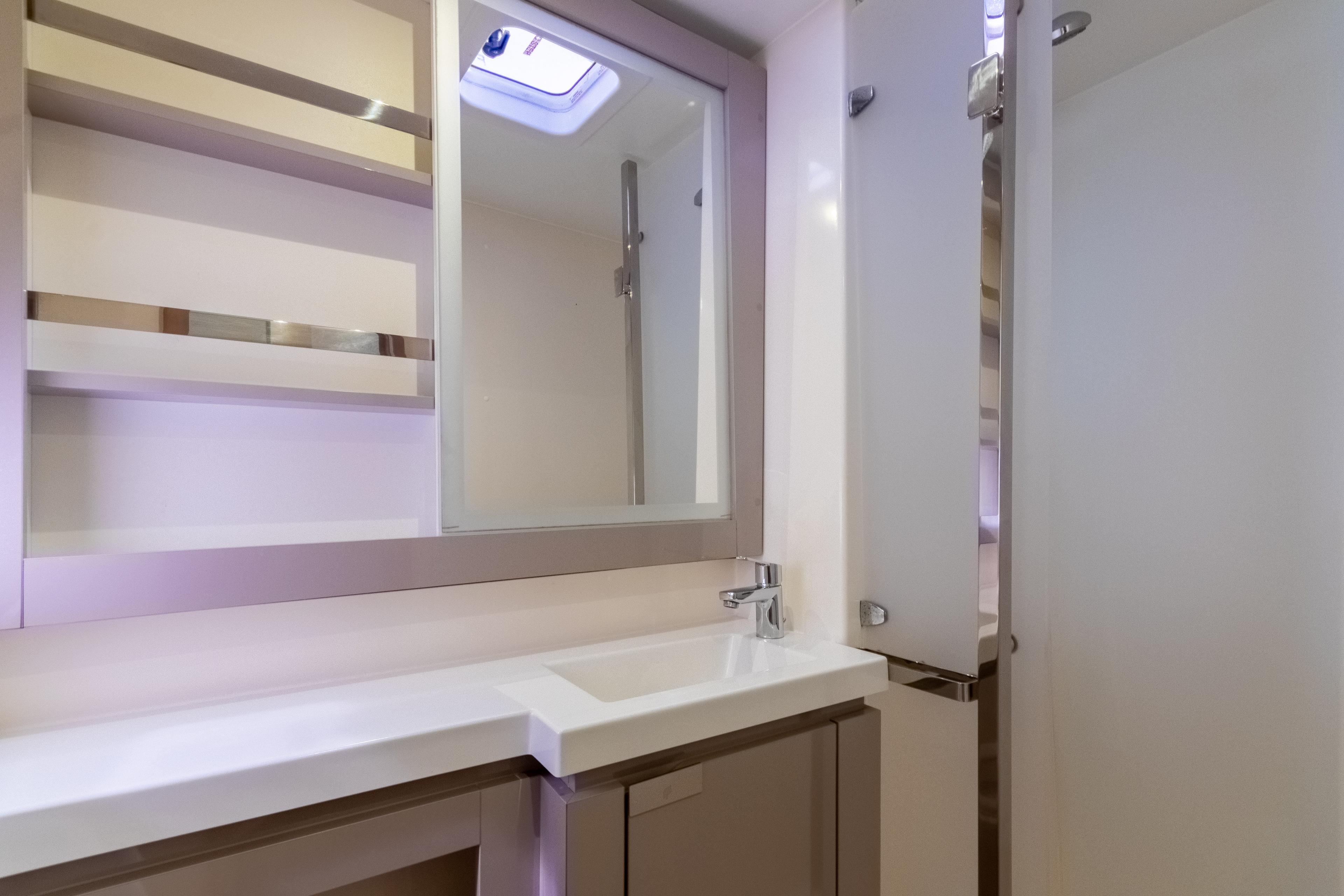 Fountaine Pajot Elba 45 - 4 + 1 cab., picture 30