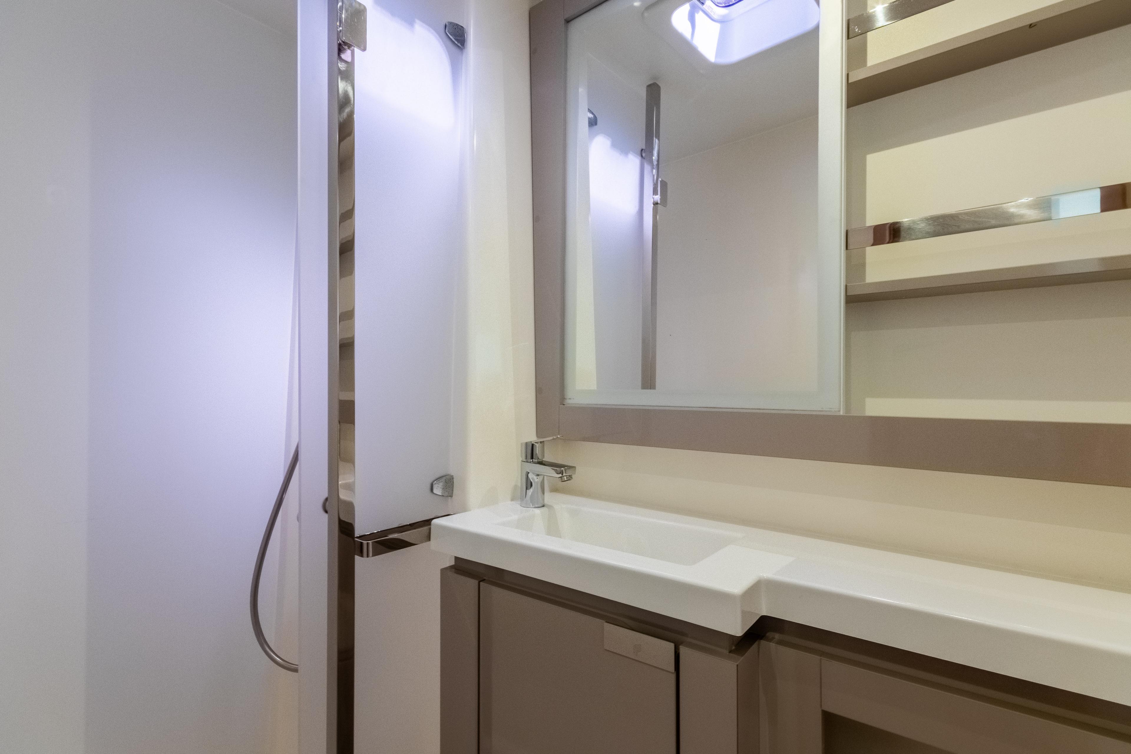 Fountaine Pajot Elba 45 - 4 + 1 cab., picture 31