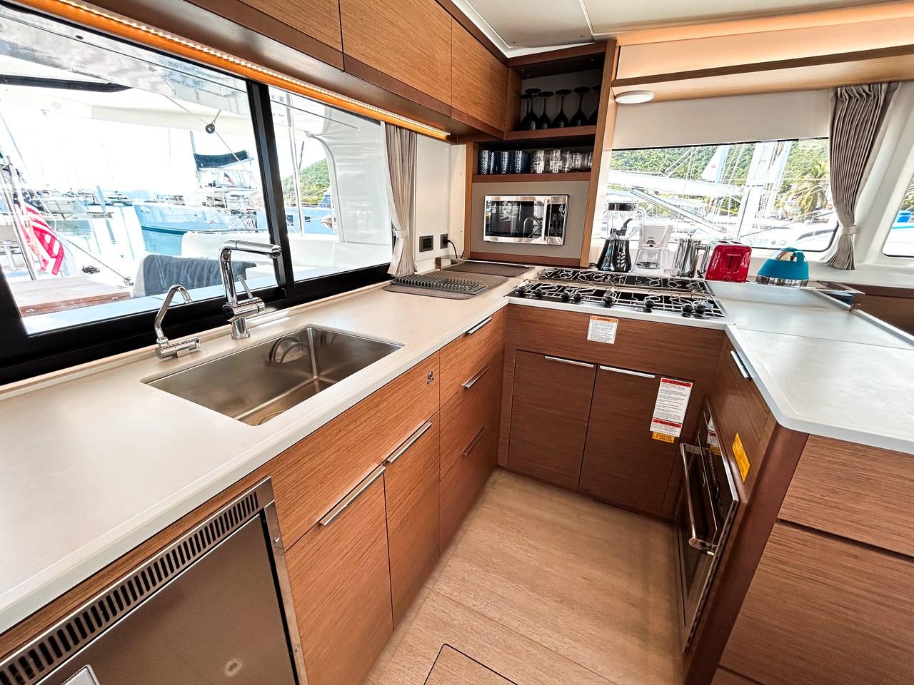 Lagoon 46 OW - 3 + 1 cab., picture 20