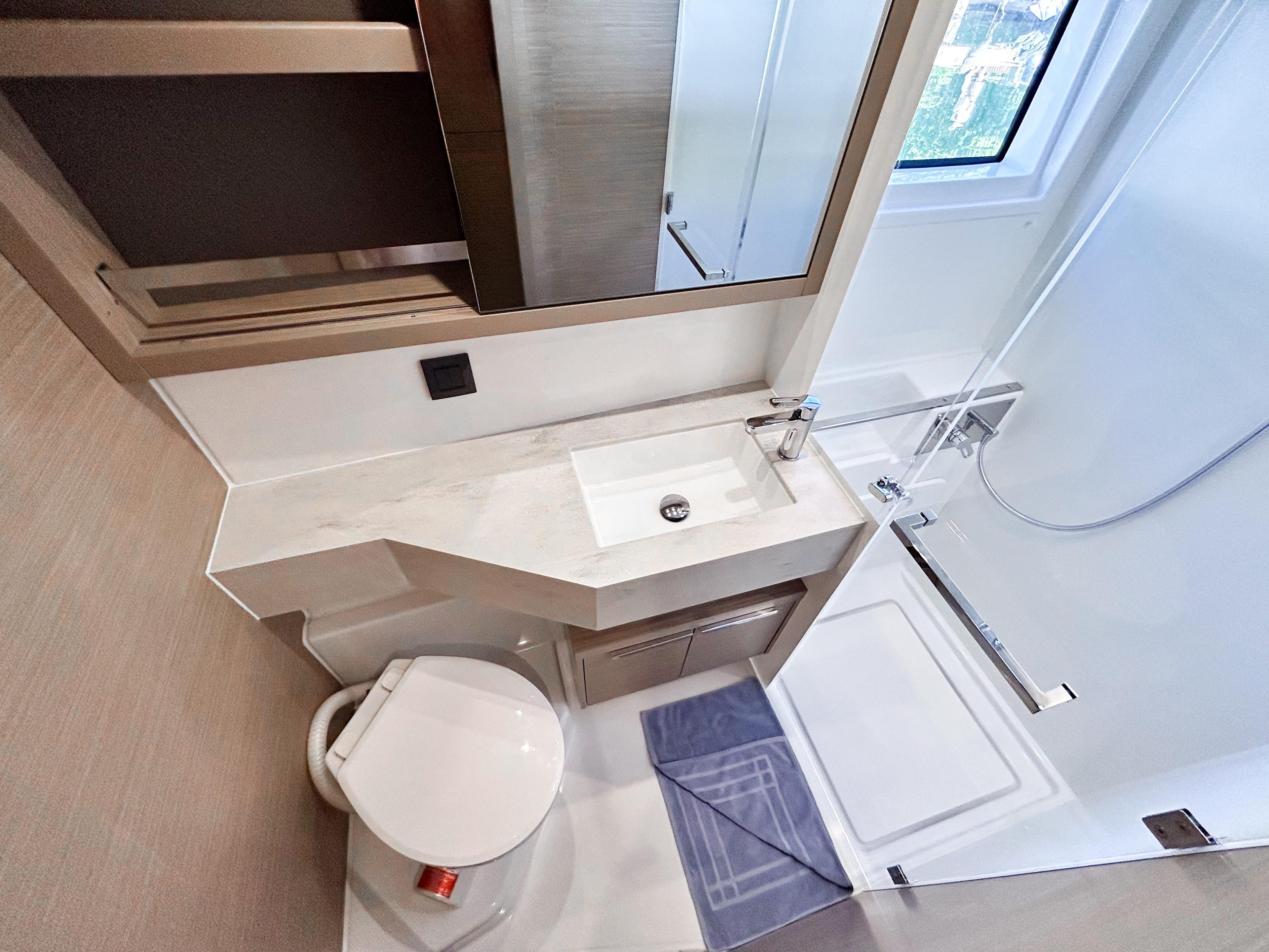 Lagoon 46 - 4 + 1 cab., picture 29