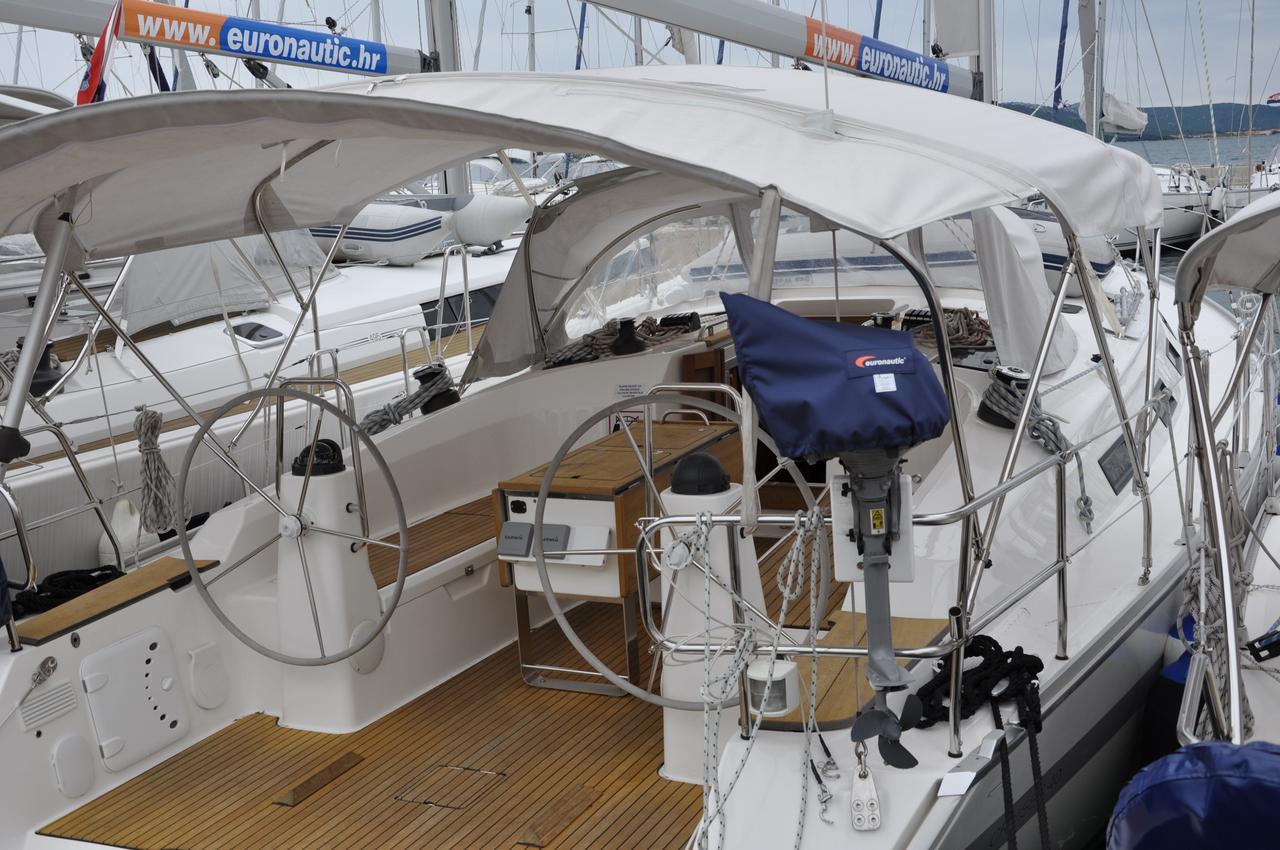 Bavaria Cruiser 40, picture 6