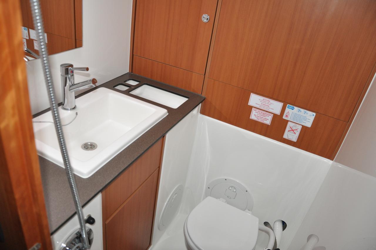 Bavaria Cruiser 40, picture 15