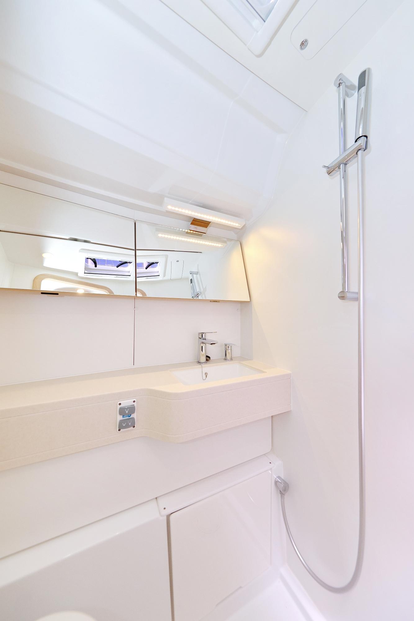 Dufour 44 - 4 cab, picture 24