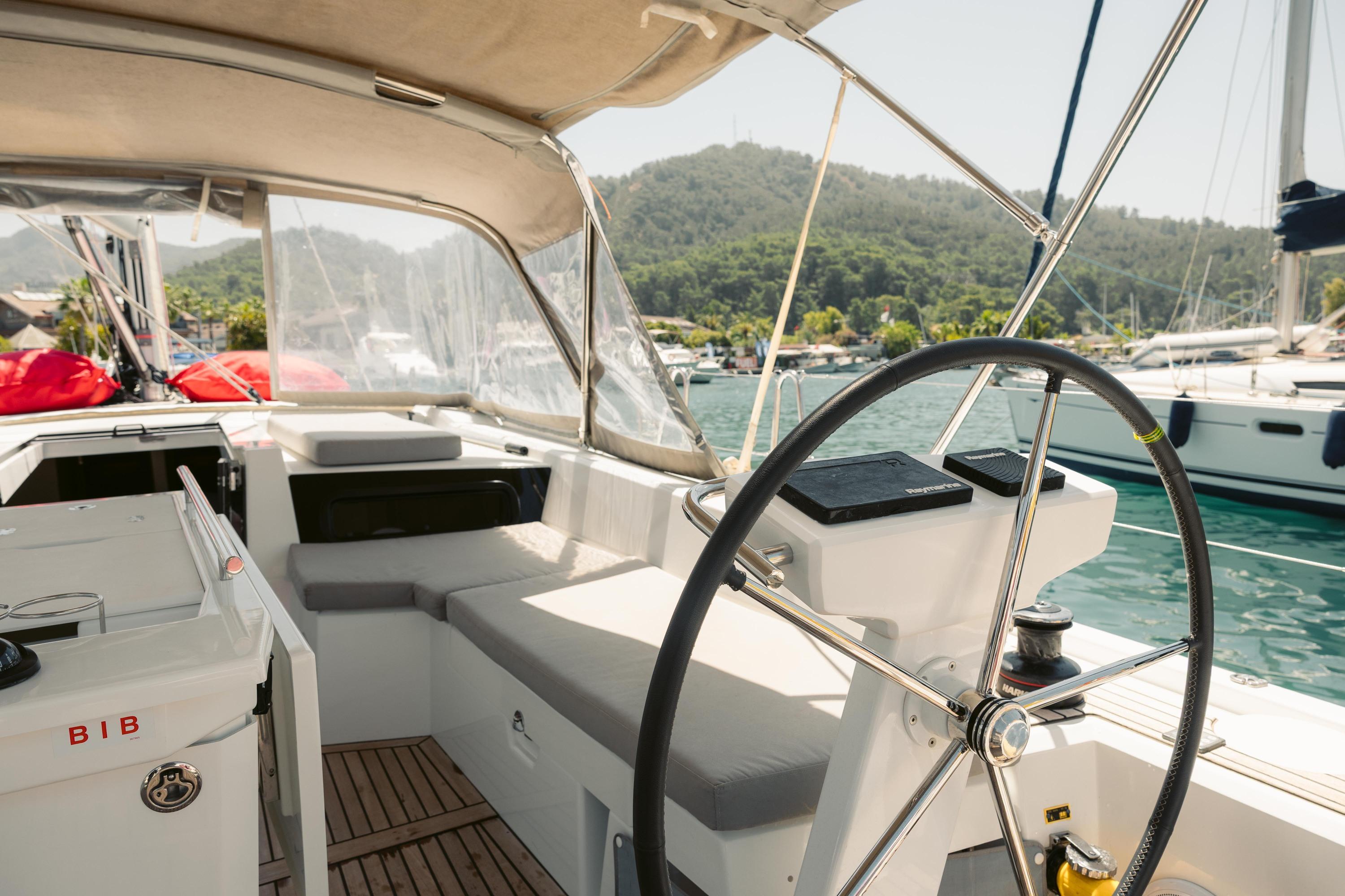 Oceanis 46.1, picture 12