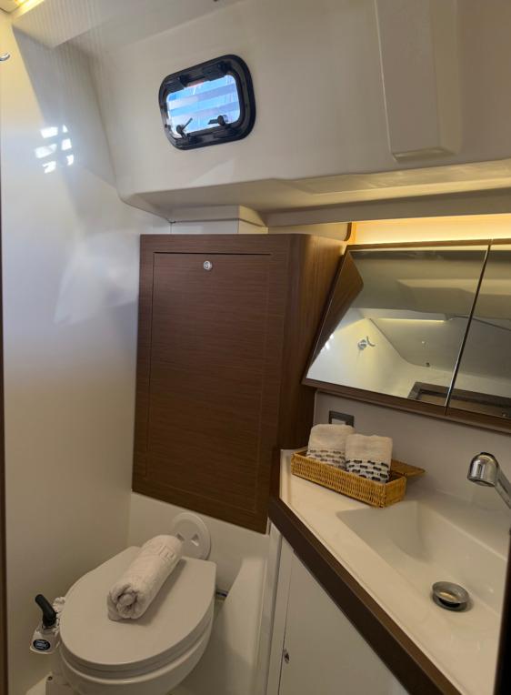 Oceanis 46.1, picture 29