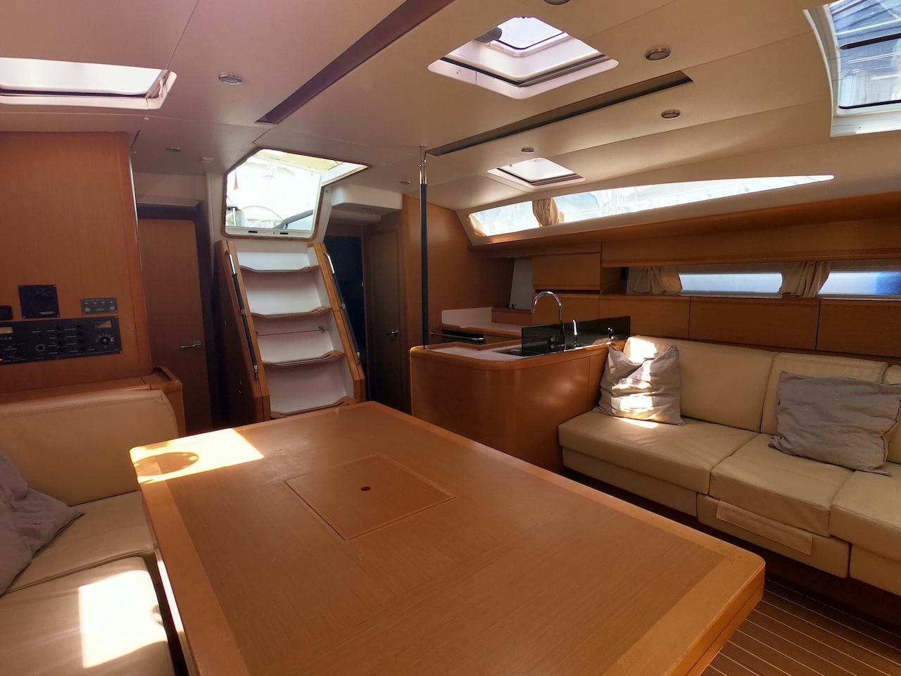 Jeanneau 53 - 5 + 1 cab. - Anita, picture 17