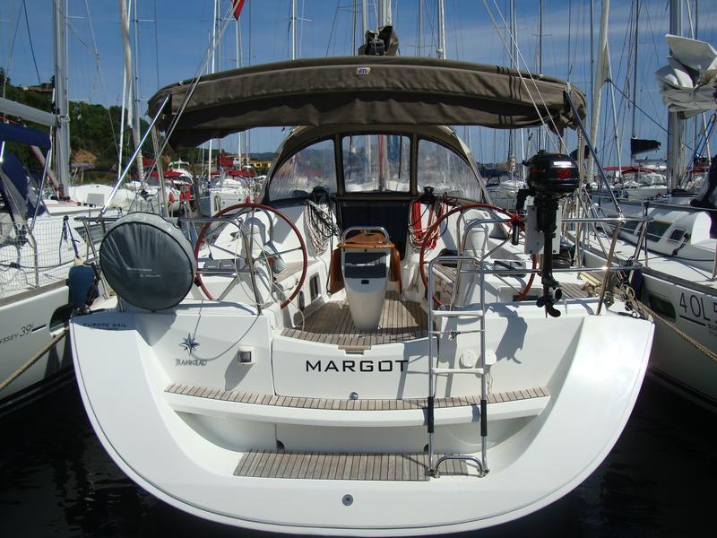 Sun Odyssey 42i Performance - Margot, picture 1