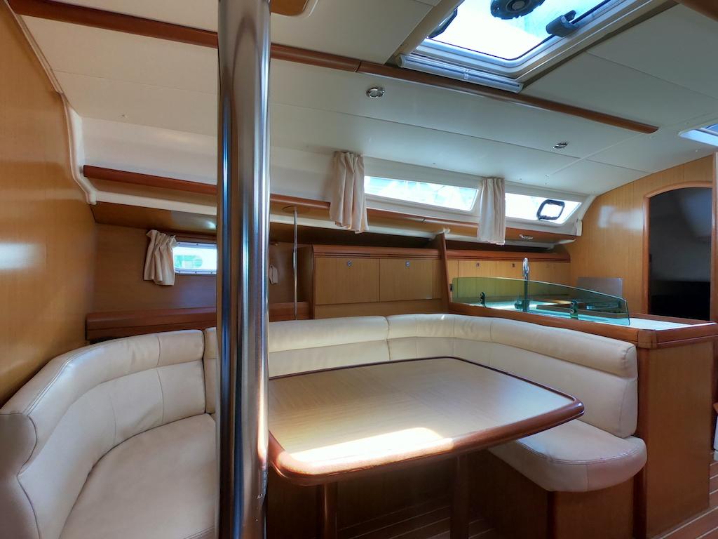 Sun Odyssey 39i - Cabiria, picture 9