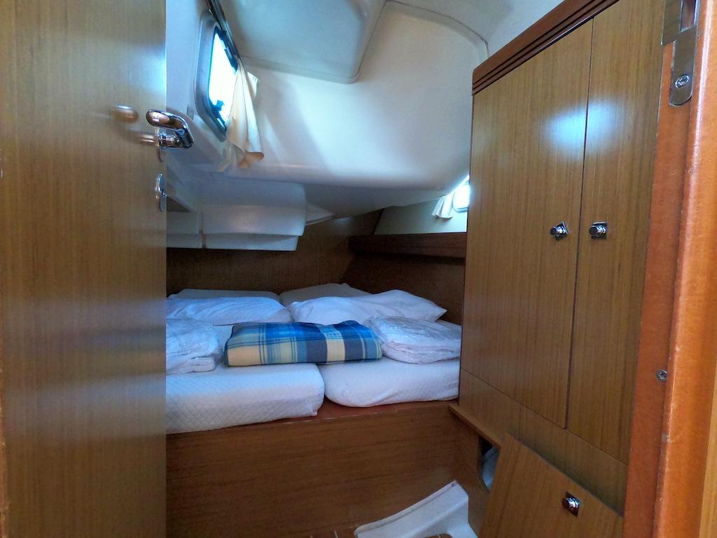 Sun Odyssey 39i - Cabiria, picture 5