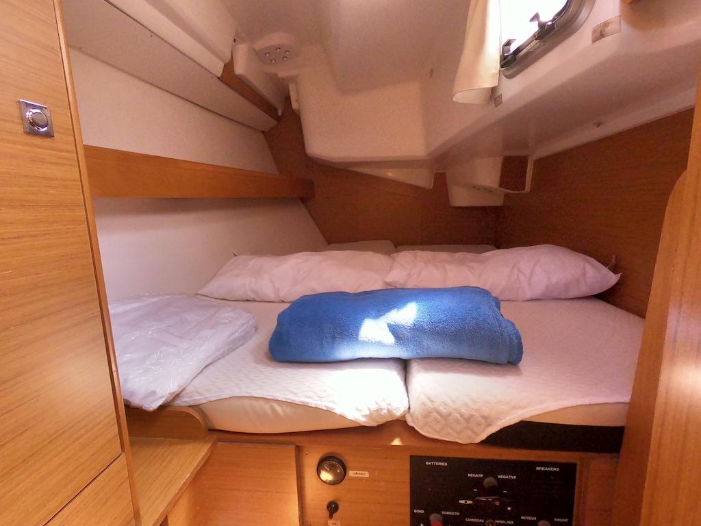 Sun Odyssey 36i Performance - Bliksem, picture 6