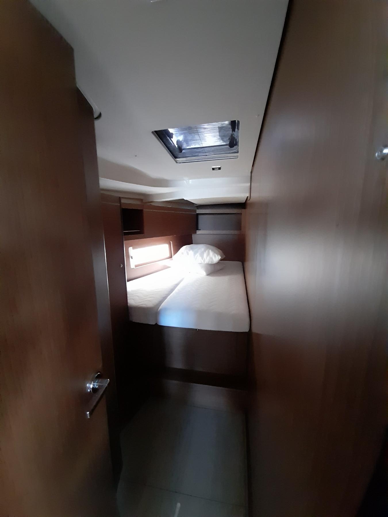 Oceanis 46.1, picture 13