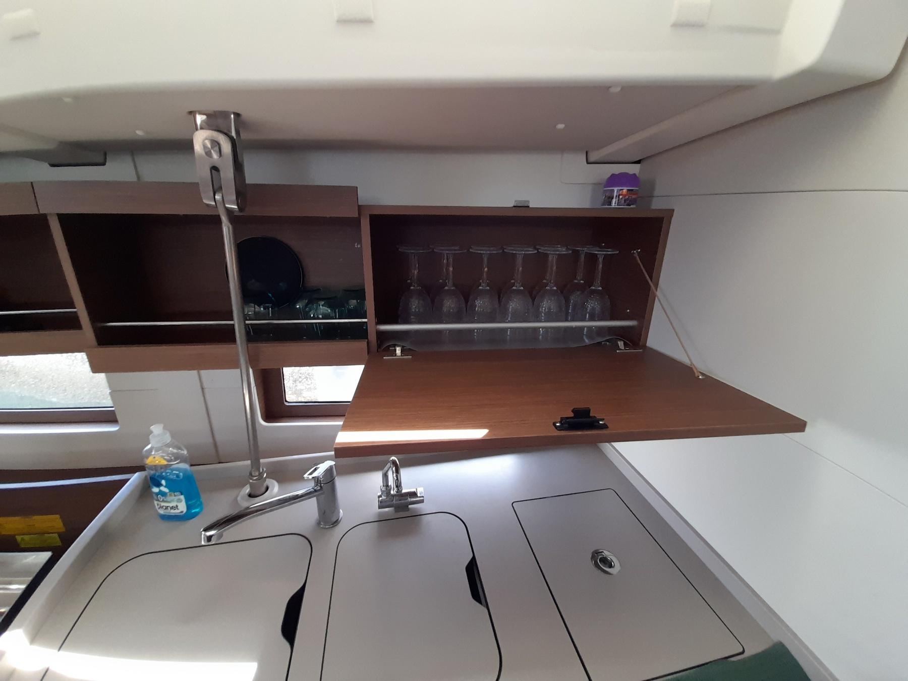 Oceanis 46.1, picture 7