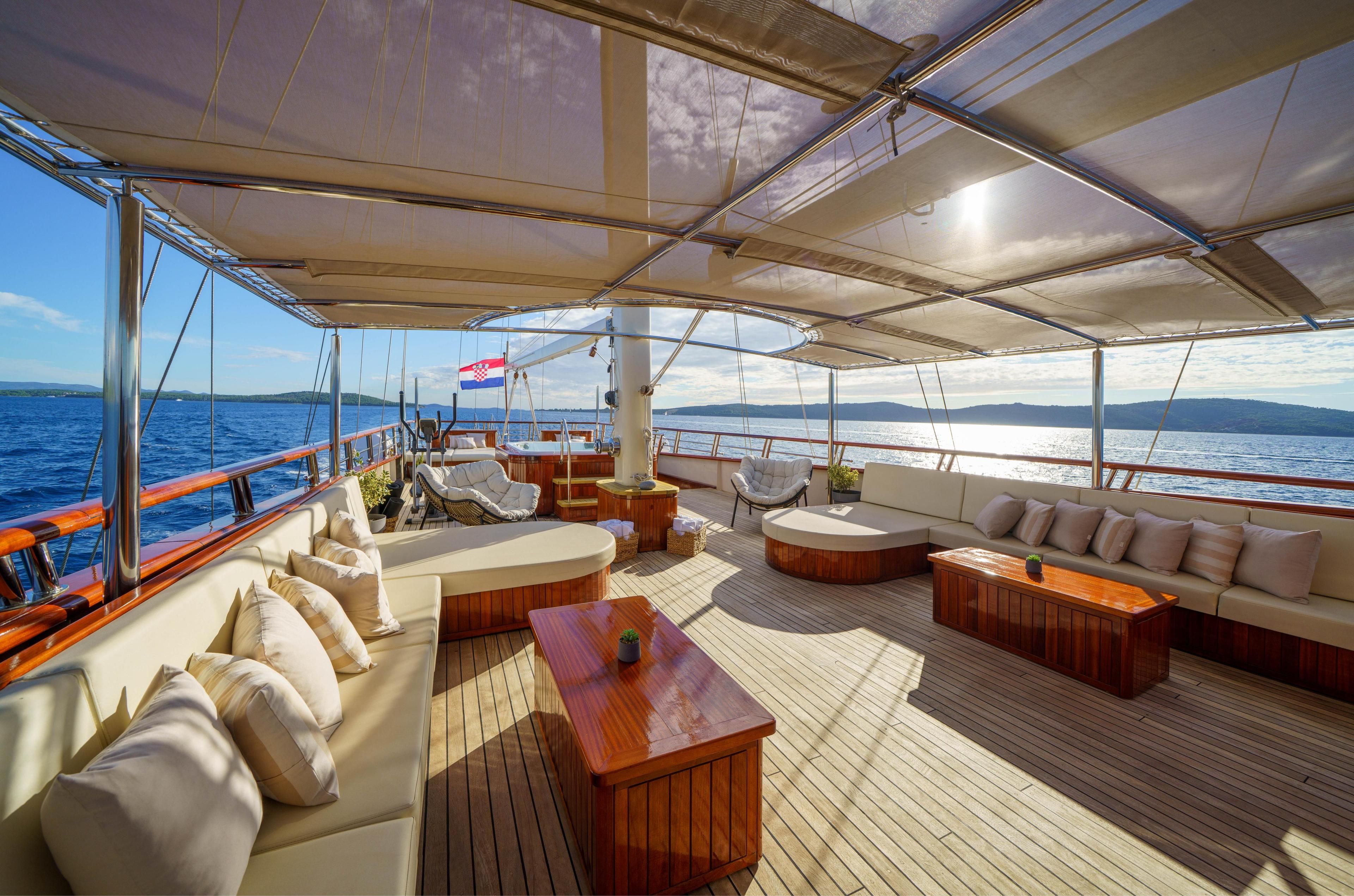 Son De Mar, picture 19