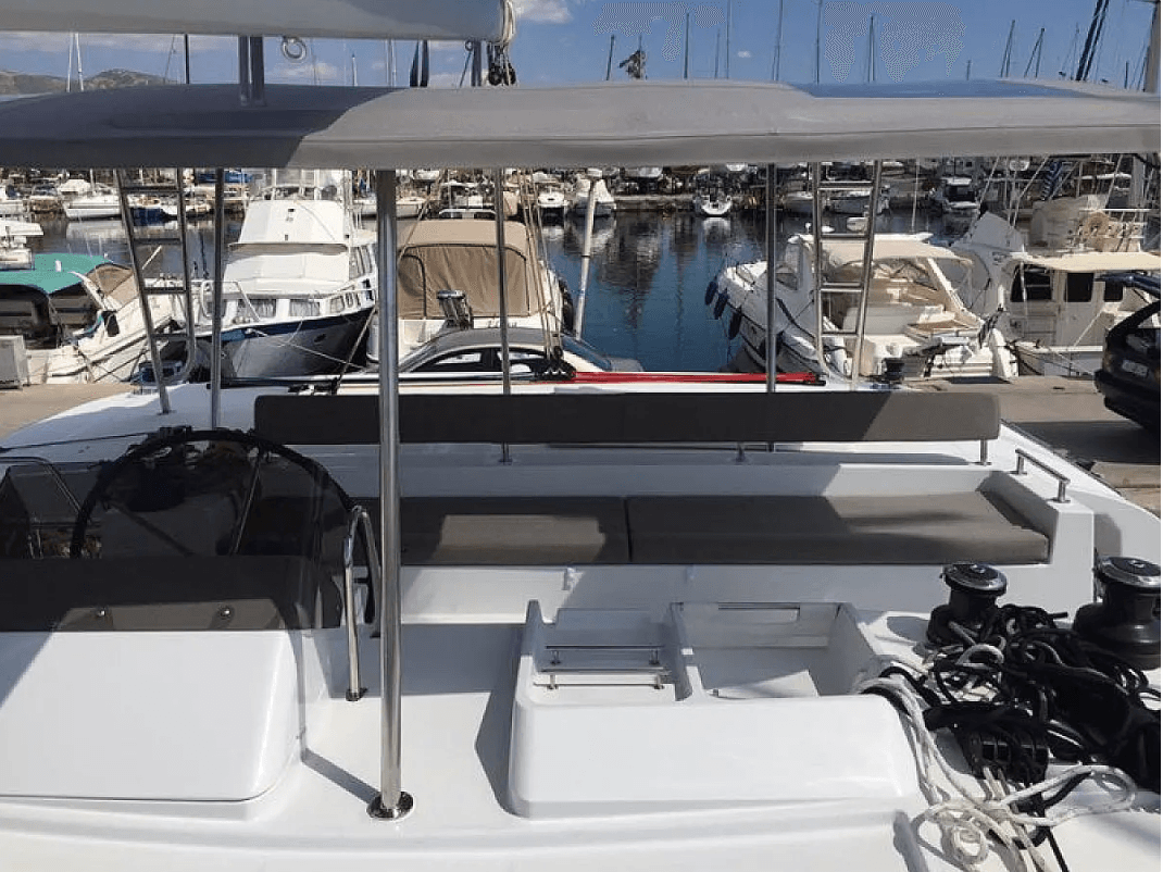 Lagoon 450 F - 4 + 2 cab., picture 3